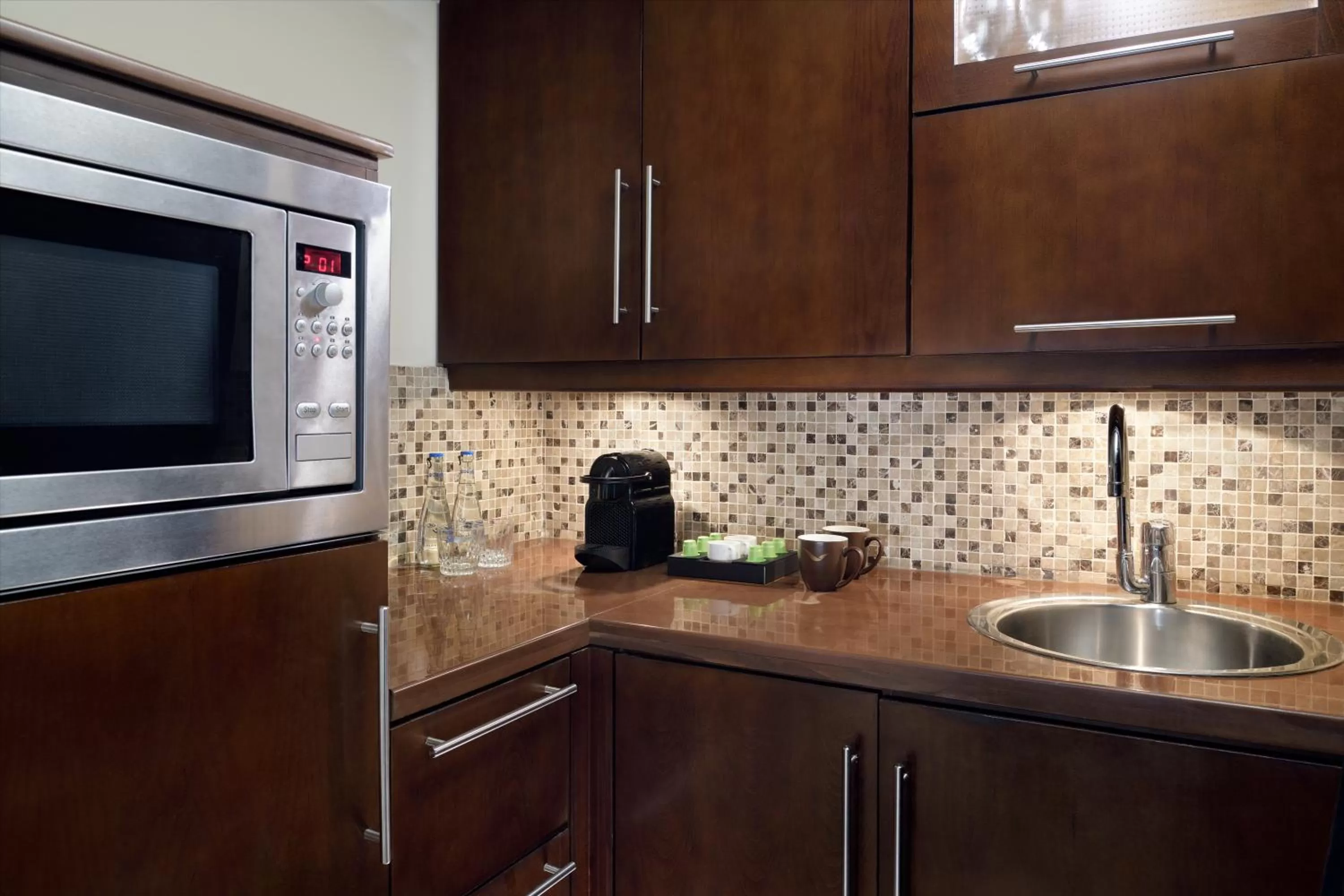 Kitchen or kitchenette in Mövenpick Hotel Karachi