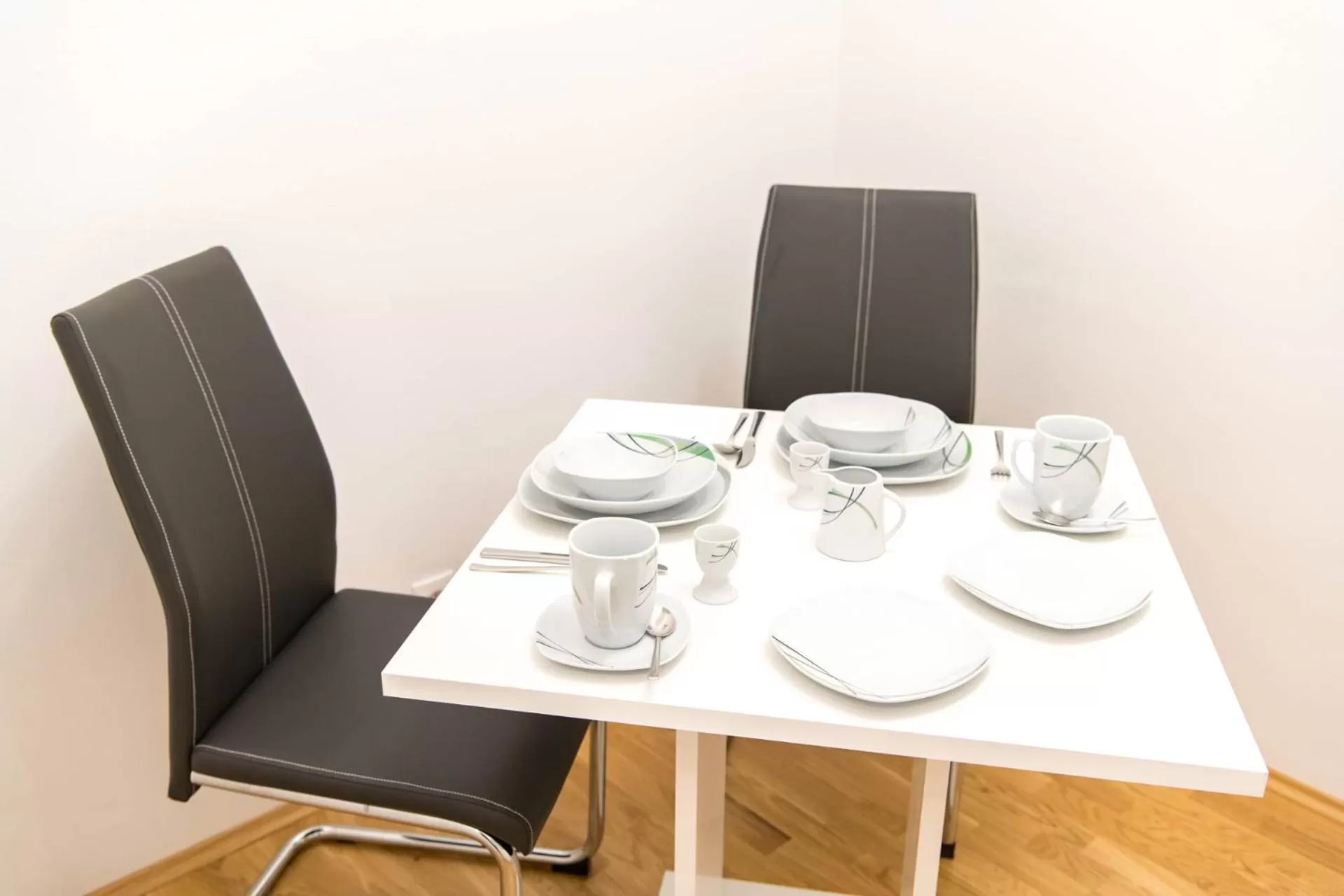 Dining area, Restaurant/Places to Eat in Minihotel Graz Apartments