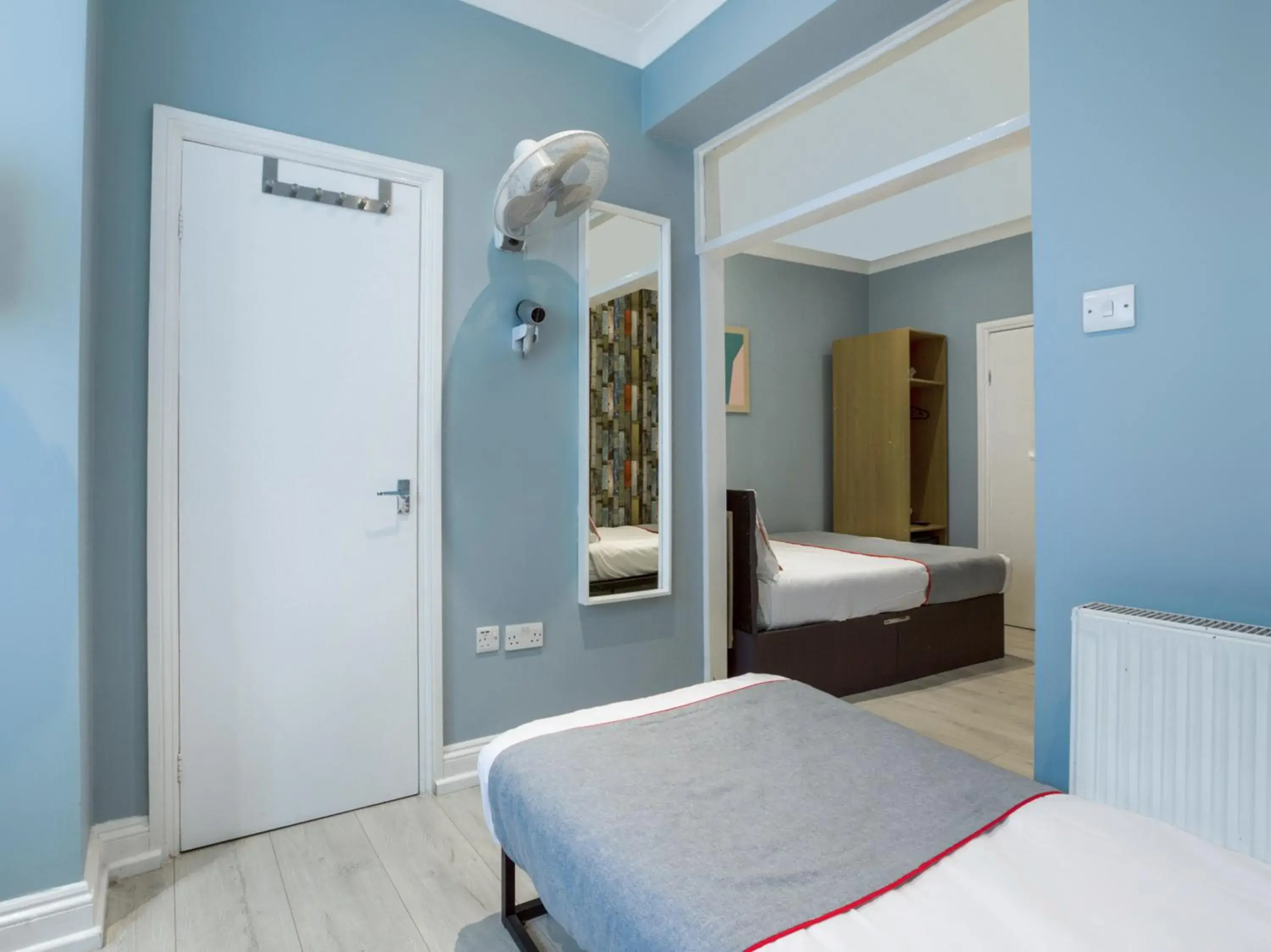 Standard Twin Room in Sino Hotel Standard Twin Room in Sino Hotel