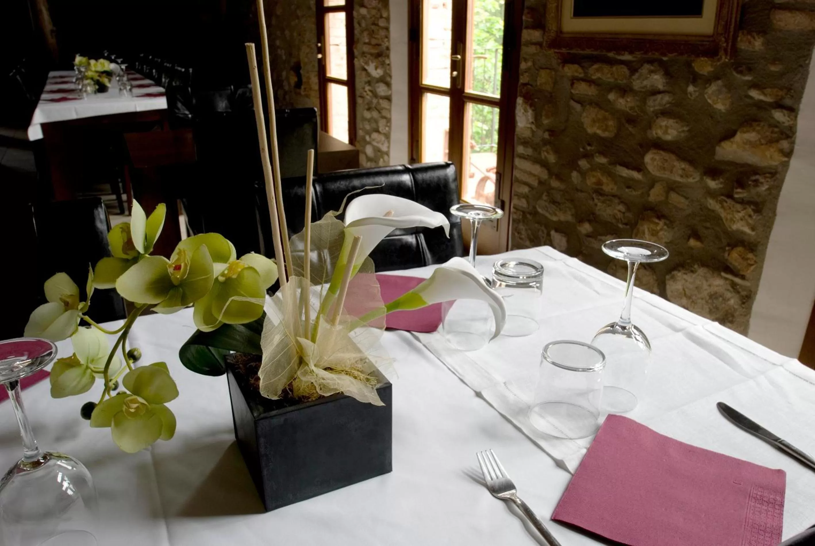 Restaurant/places to eat in Hotel Moli De La Torre