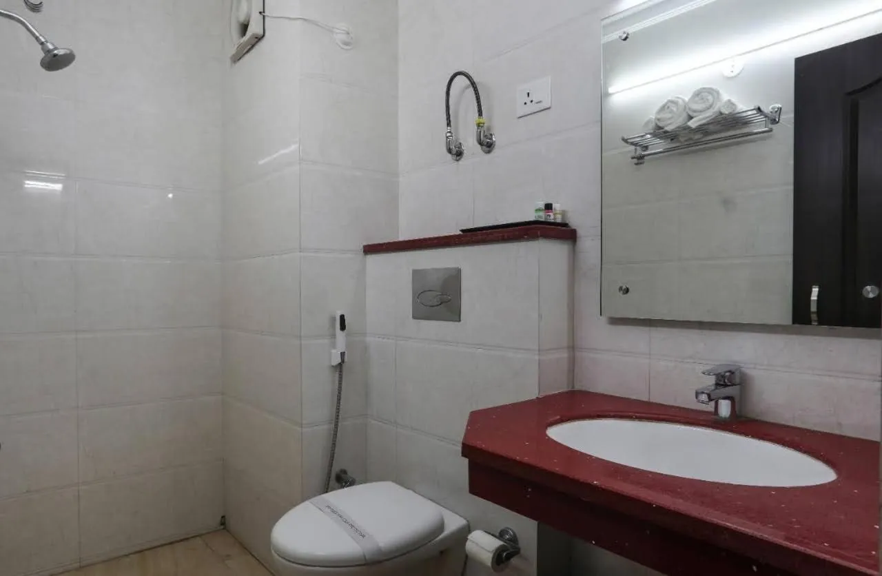 Bathroom in The Mountain Quail