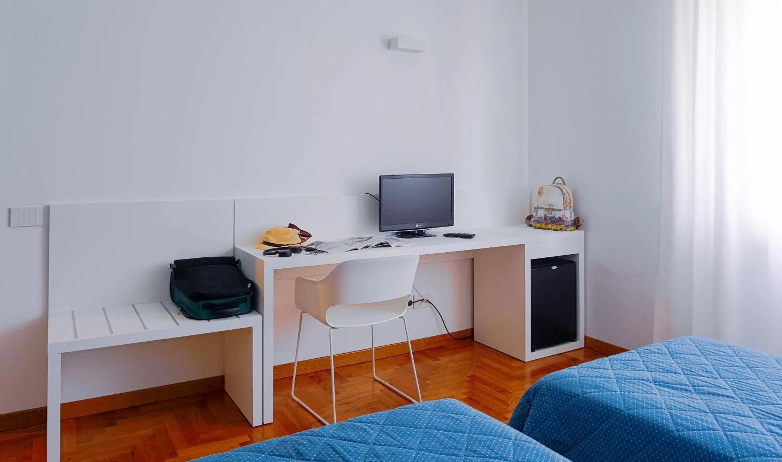 TV and multimedia in Hotel Mistral