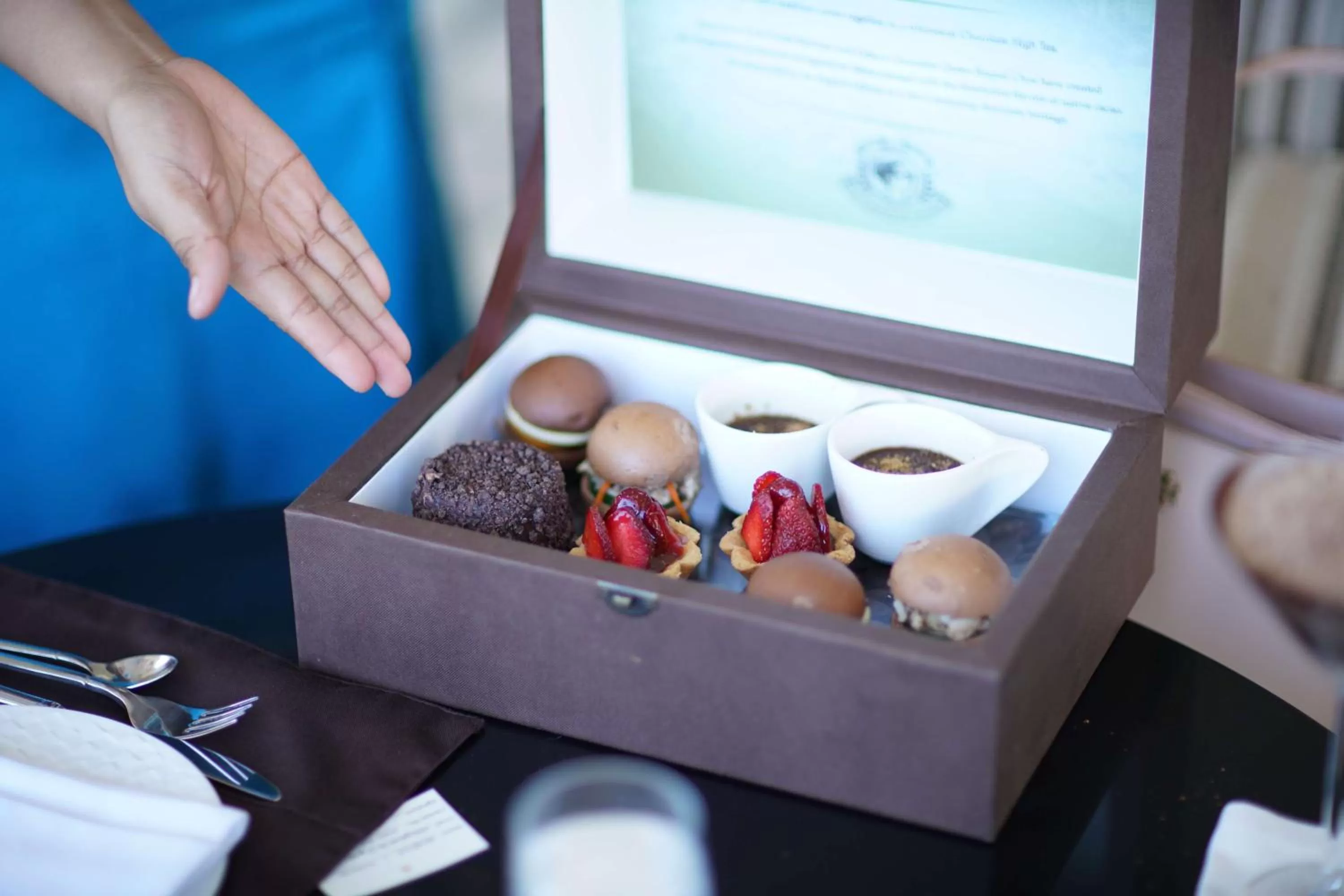 Lobby or reception in Shangri-La Mactan, Cebu