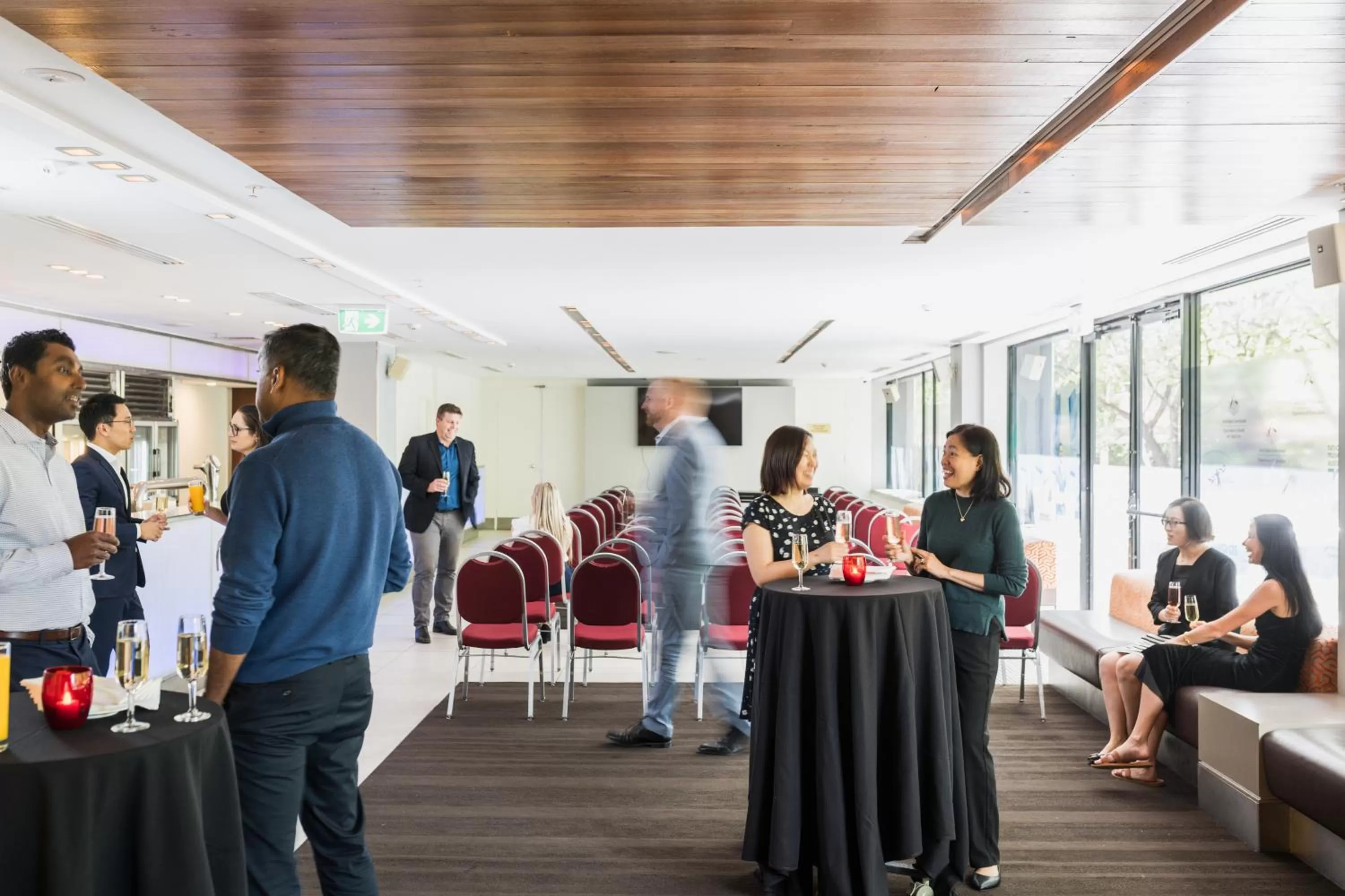 Meeting/conference room in Crowne Plaza Canberra by IHG