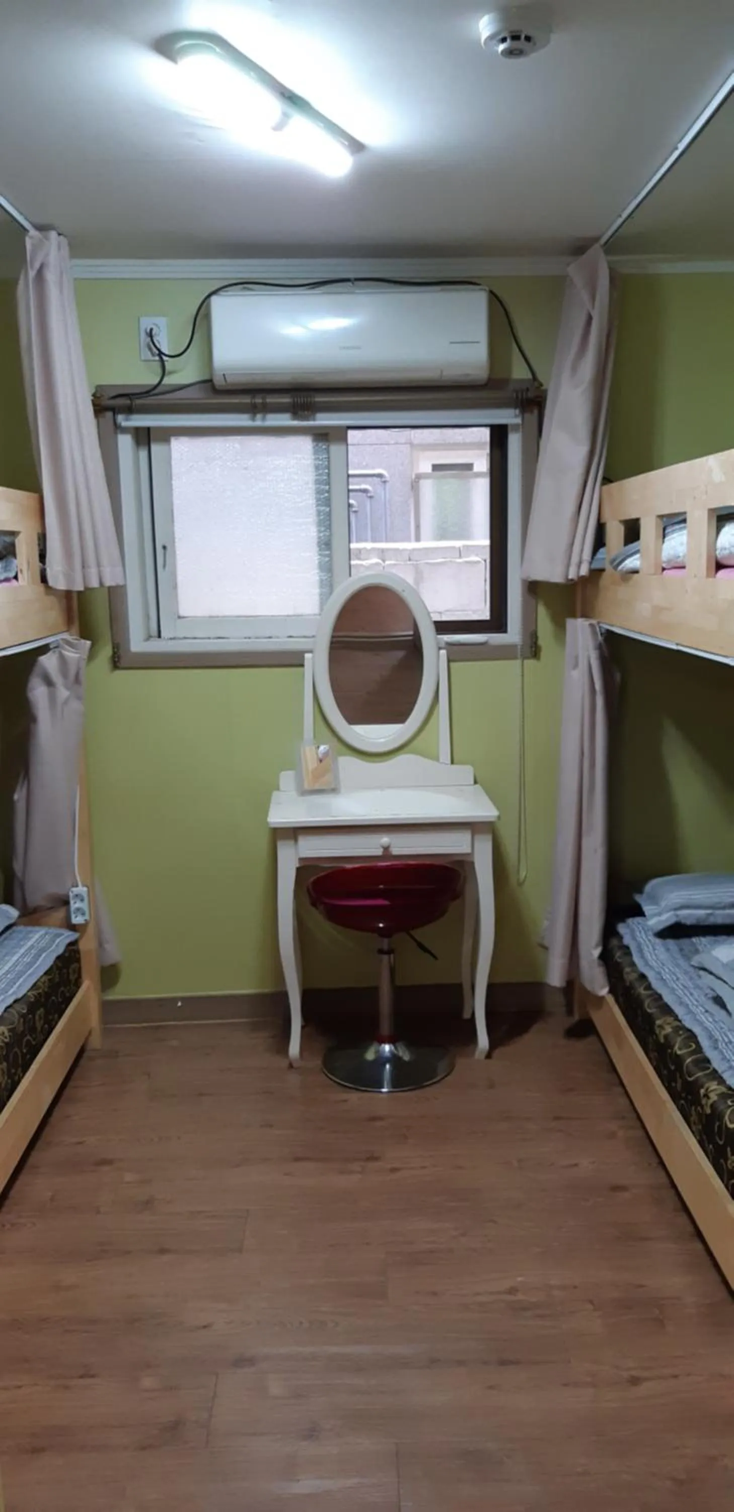 Bed in Birdsnest Hostel Hongdae Foreigner only