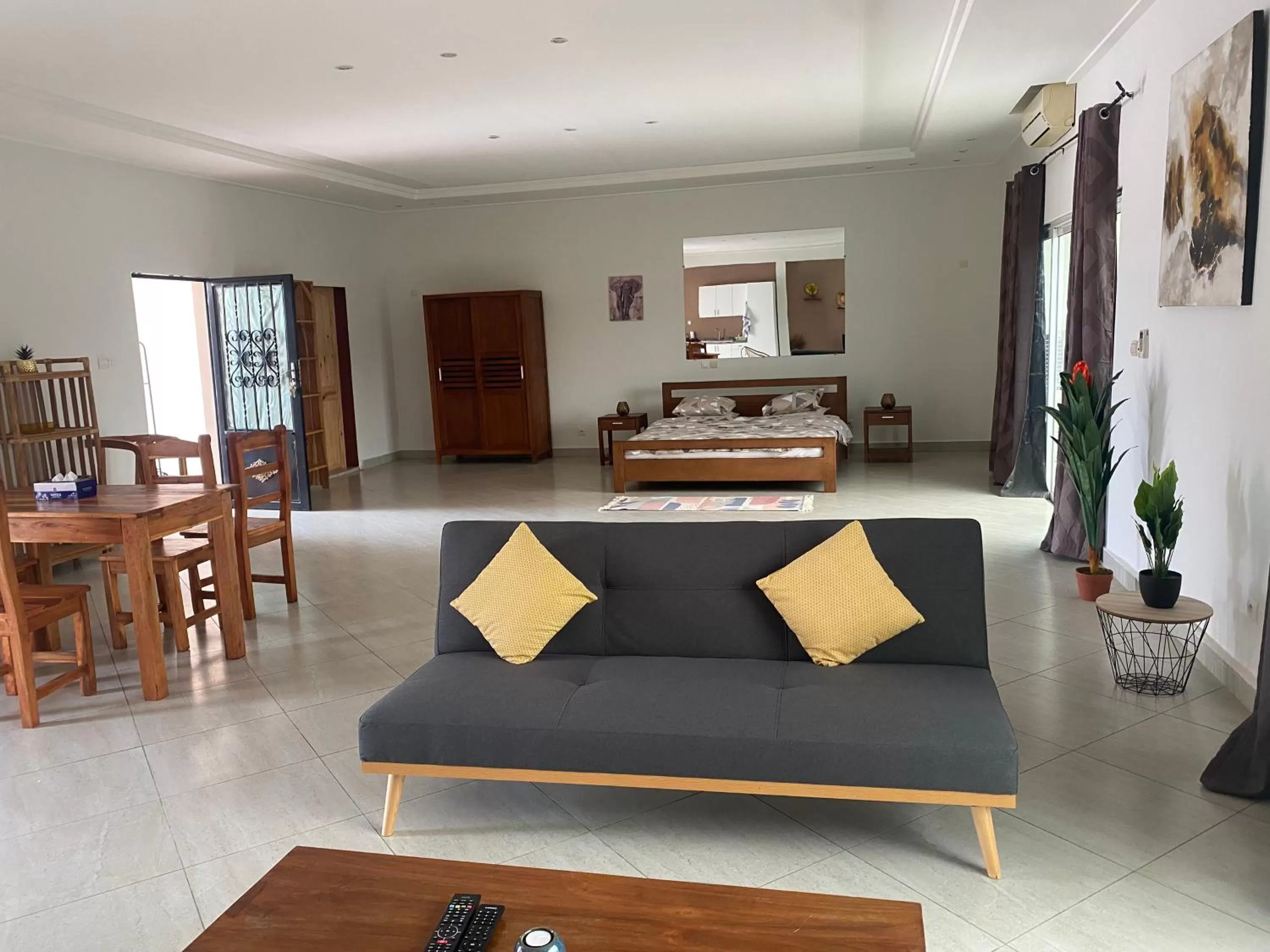 Seating Area in L'Oasis Guesthouse