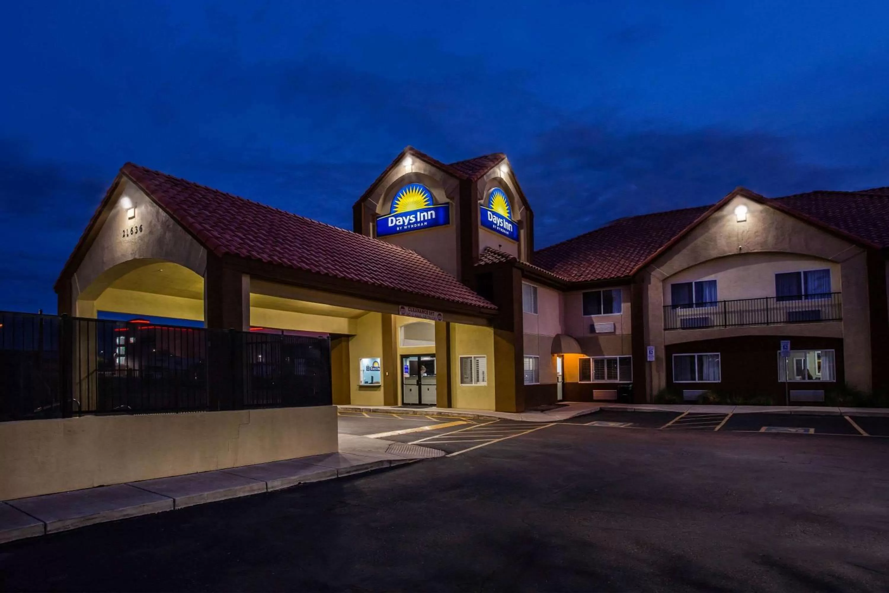 Property building in Days Inn by Wyndham Phoenix North