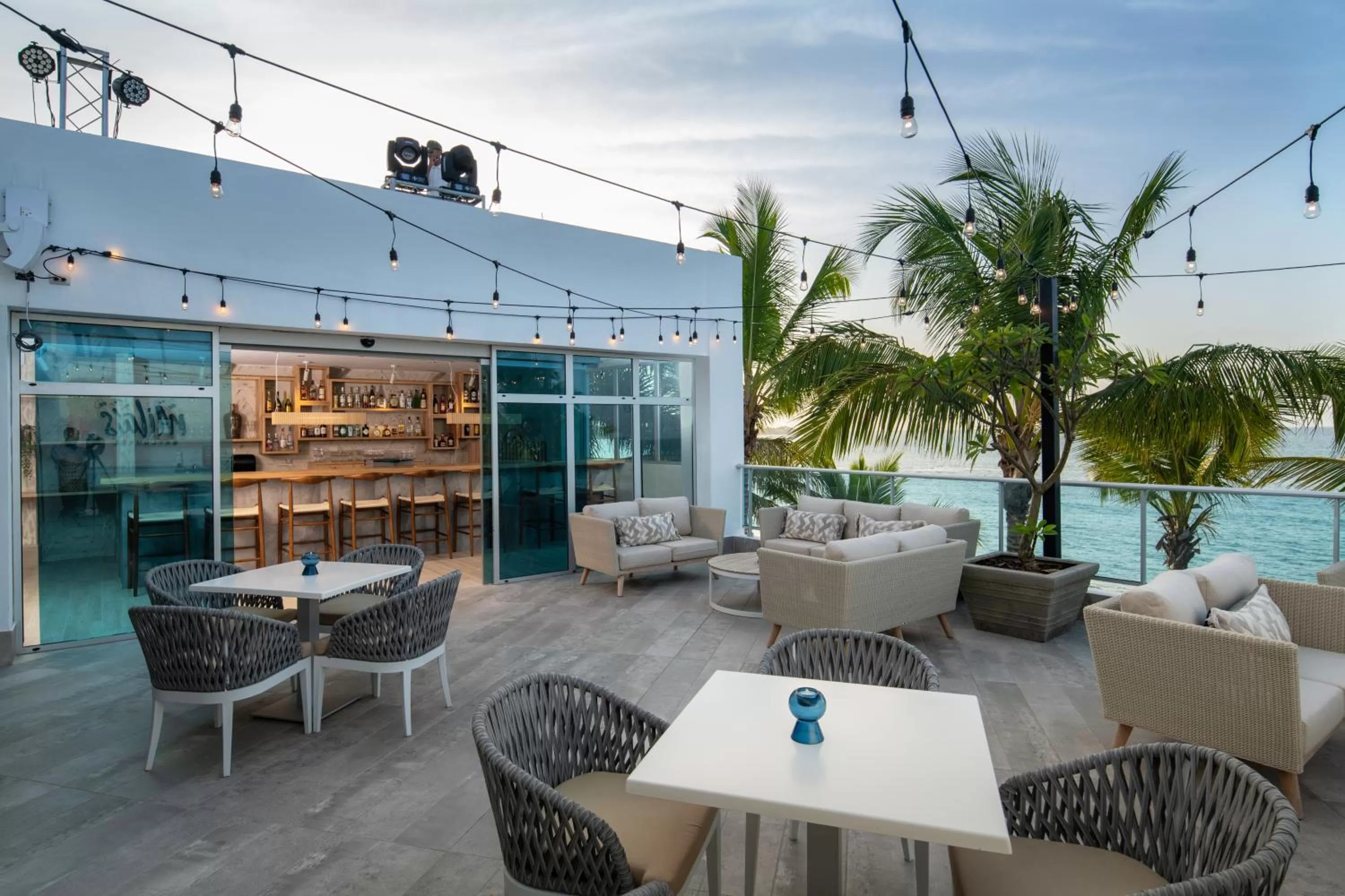 Lounge or bar in Presidential Suites Cabarete - Room Only