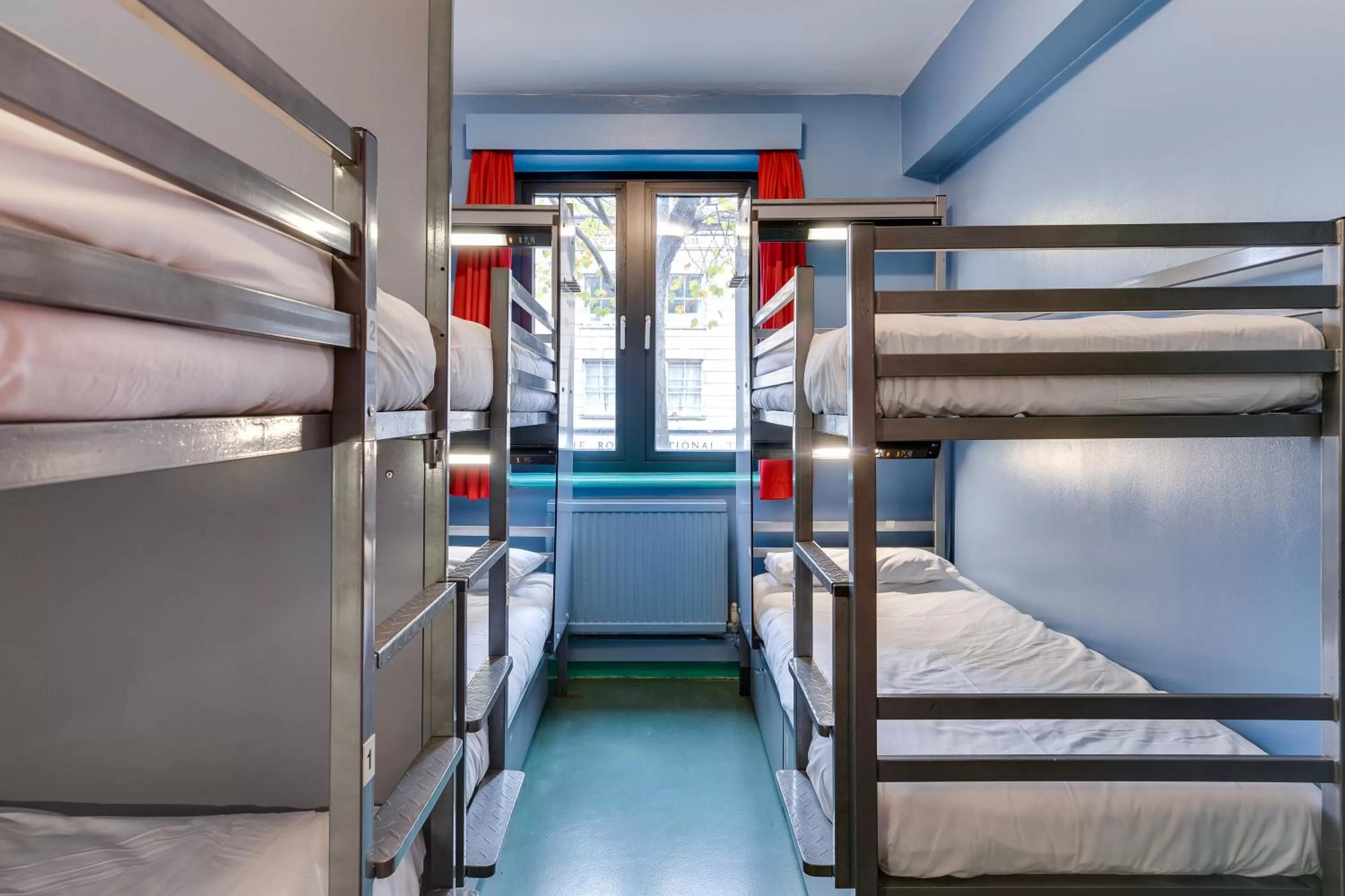 Photo of the whole room, Bed in Clink261 Hostel