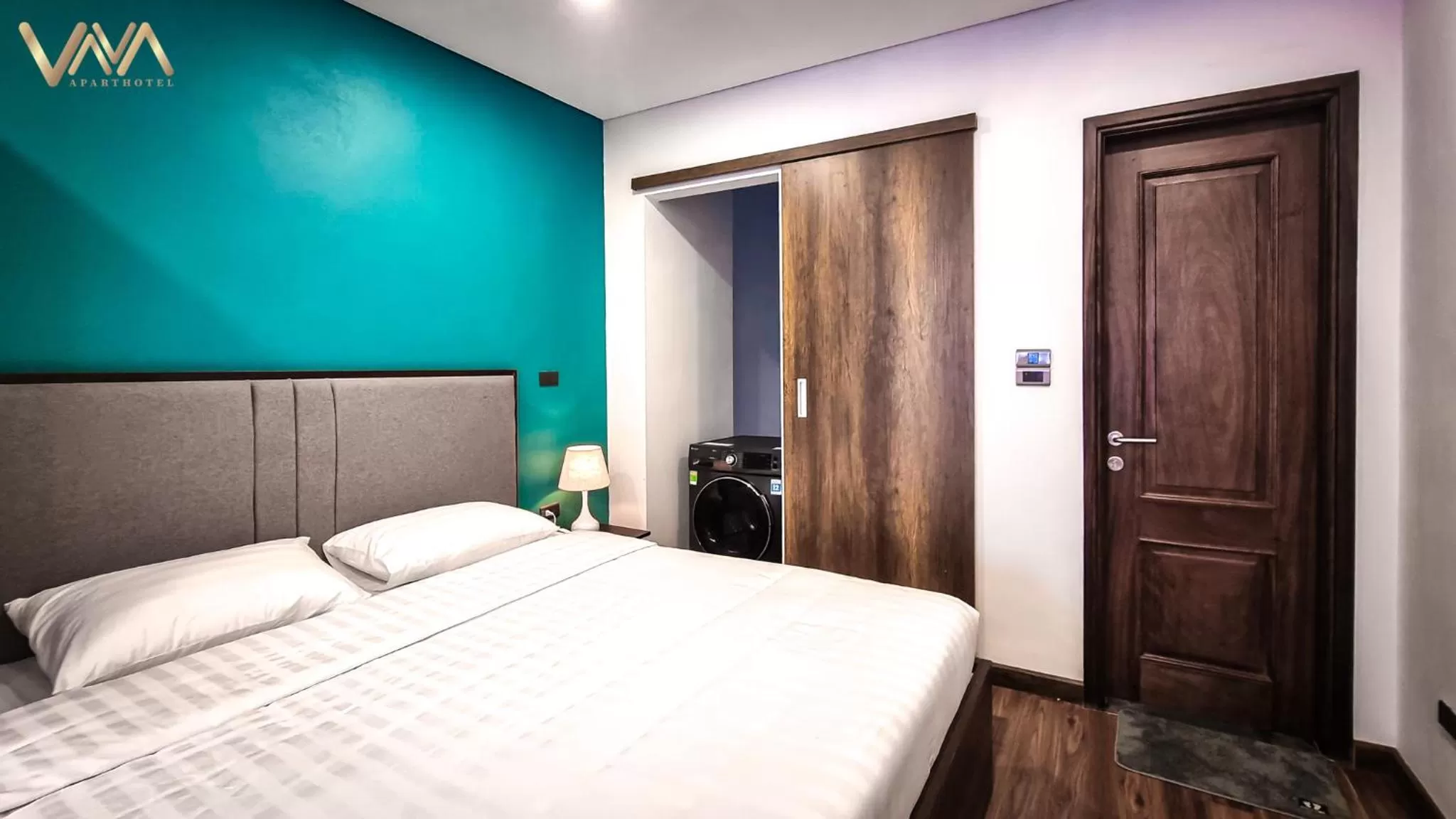 Bed in VNAHOMES APARTHOTEL