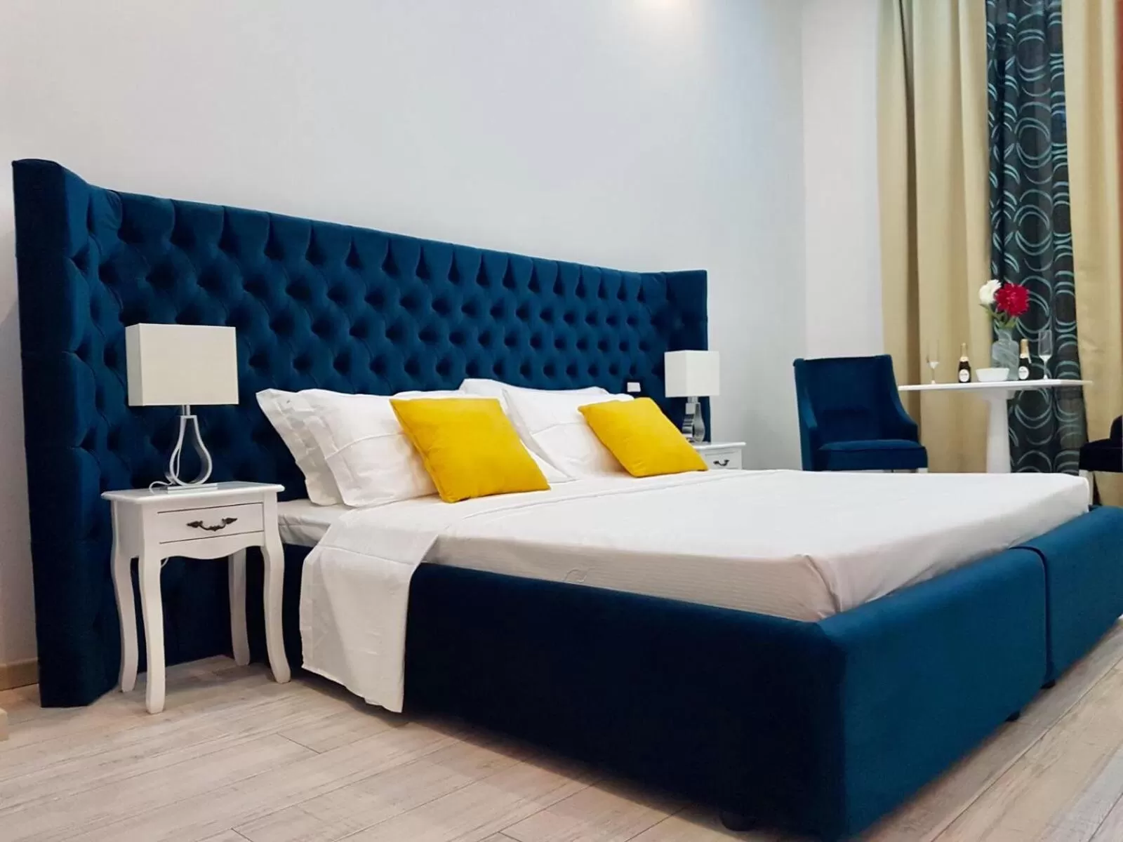 Photo of the whole room, Bed in Escape Luxury Suite - CA Domus Collection