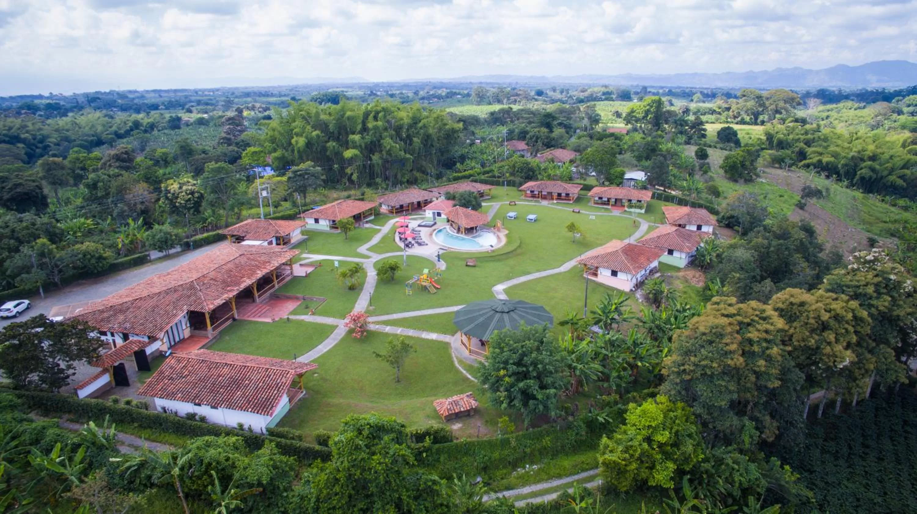 Restaurant/places to eat, Bird's-eye View in Hotel Campestre Montecarlo