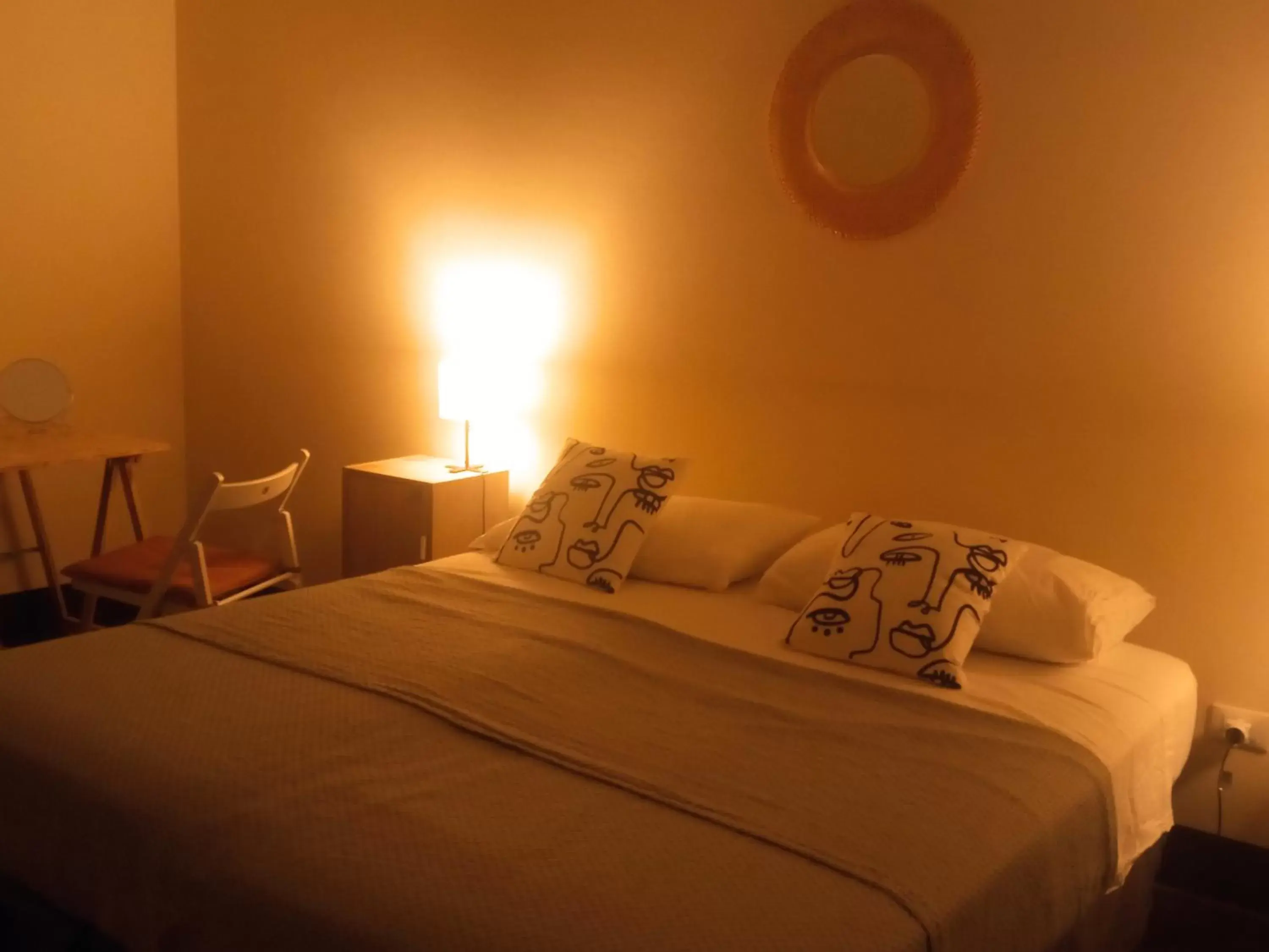 Bed in Nowhere Rooms Bed in Nowhere Rooms