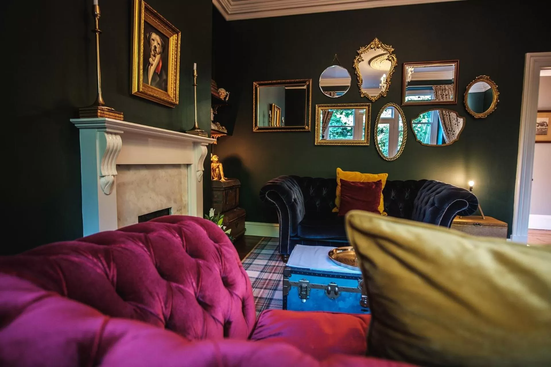 Seating Area in West Layton Manor