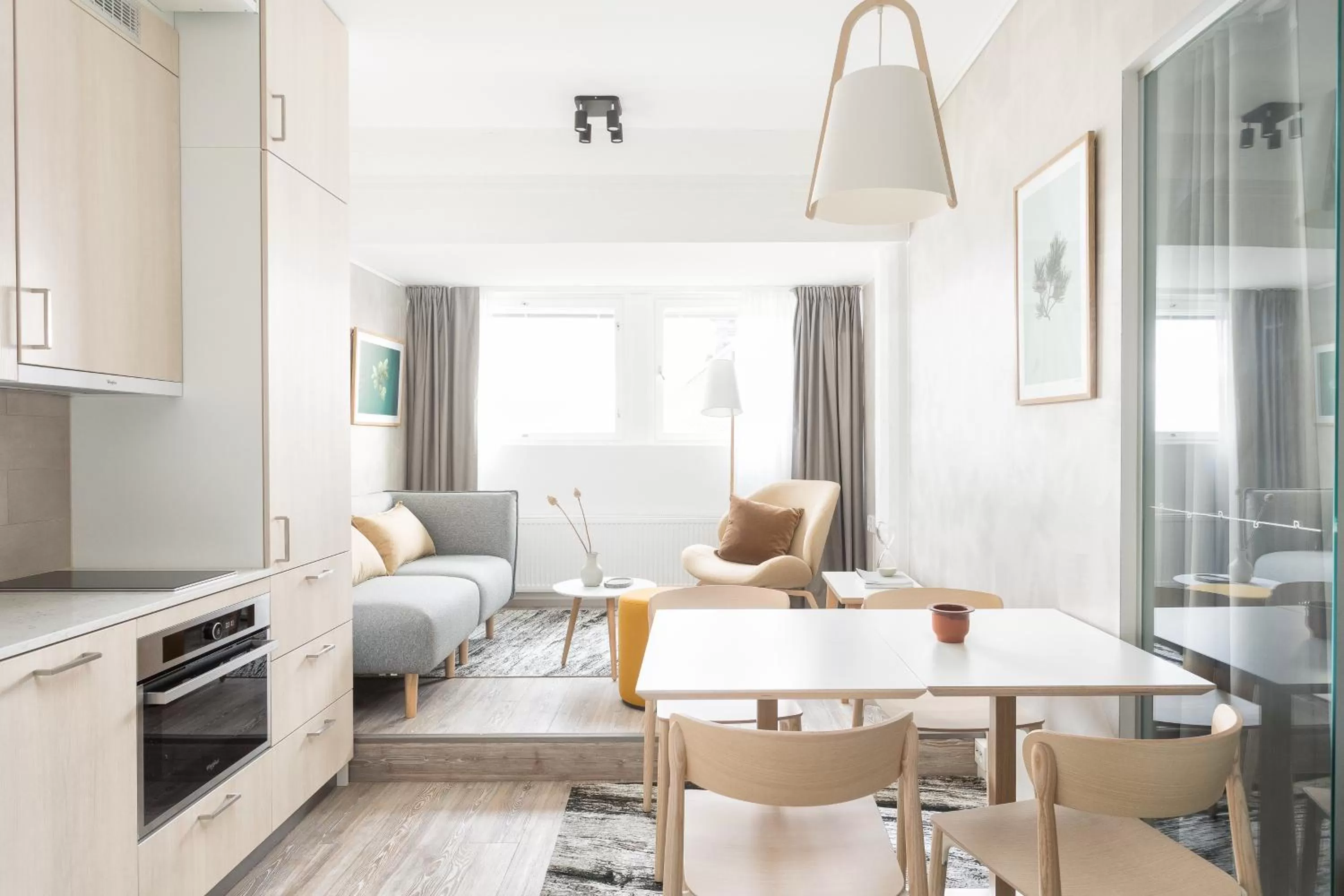 Photo of the whole room in Noli Katajanokka