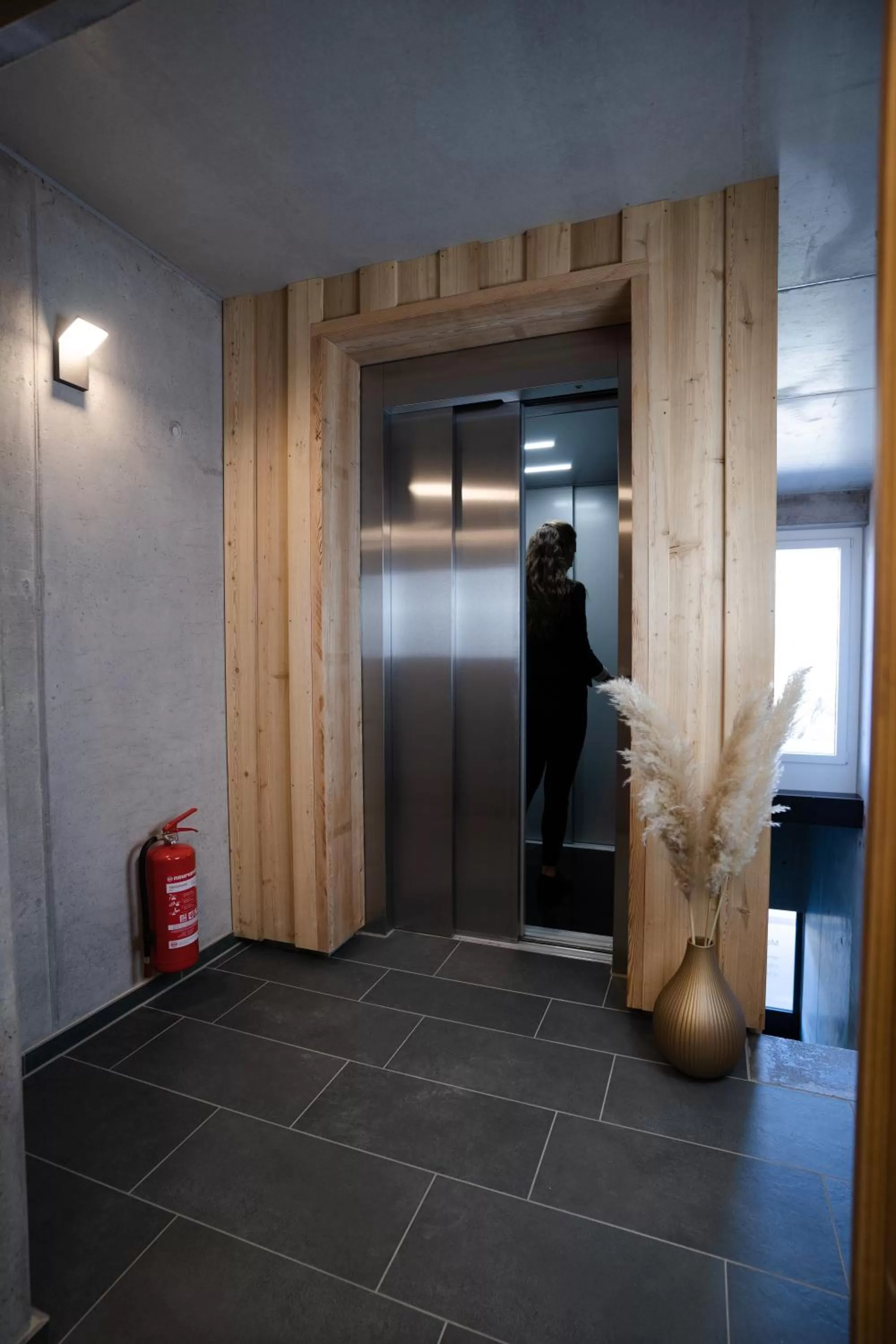 Property building in Motel Q