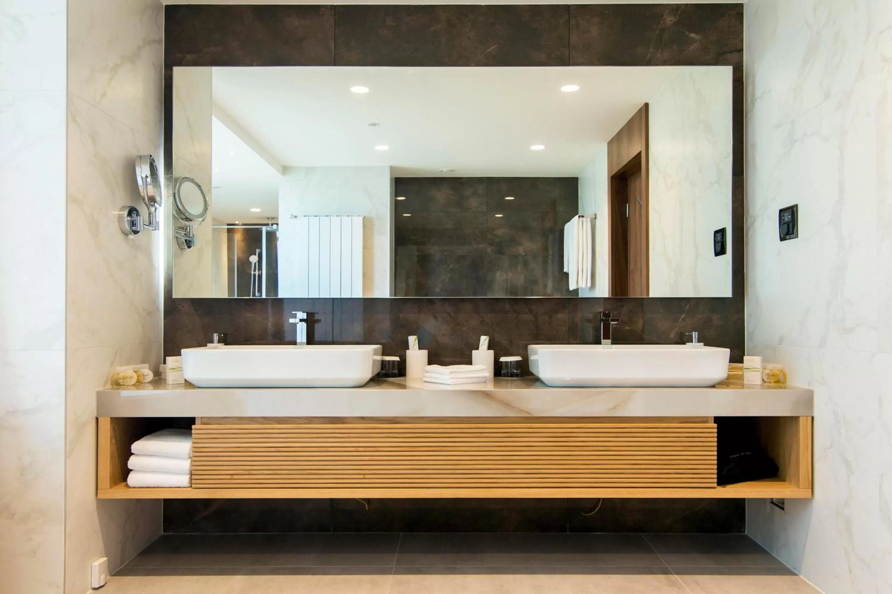 Bathroom in Sheraton Novi Sad