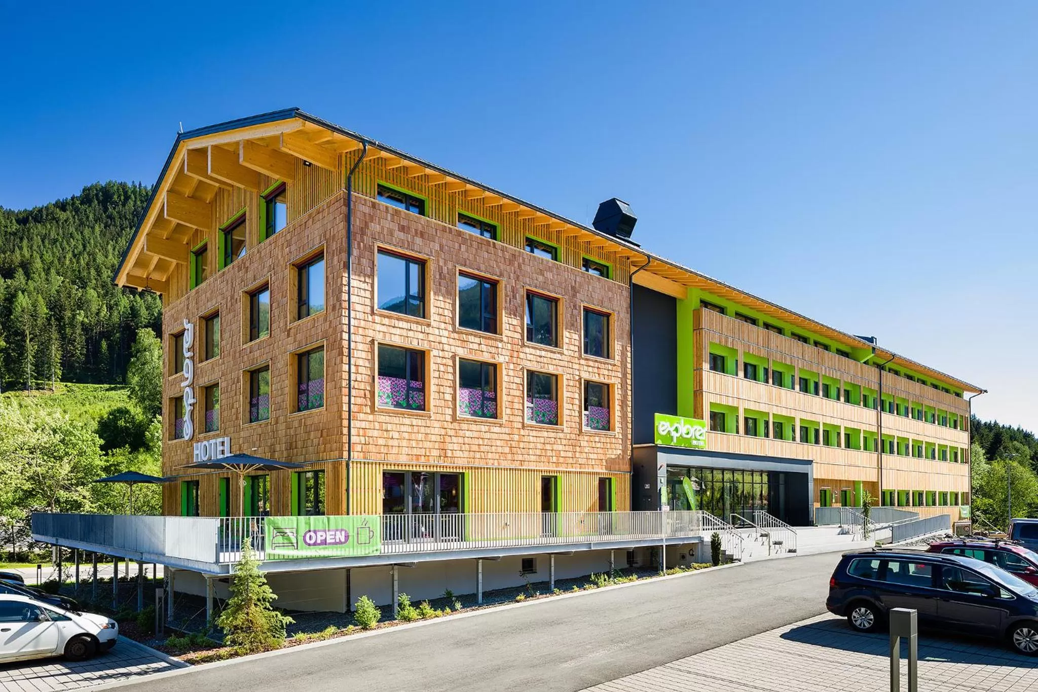 Property Building in Explorer Hotel Garmisch