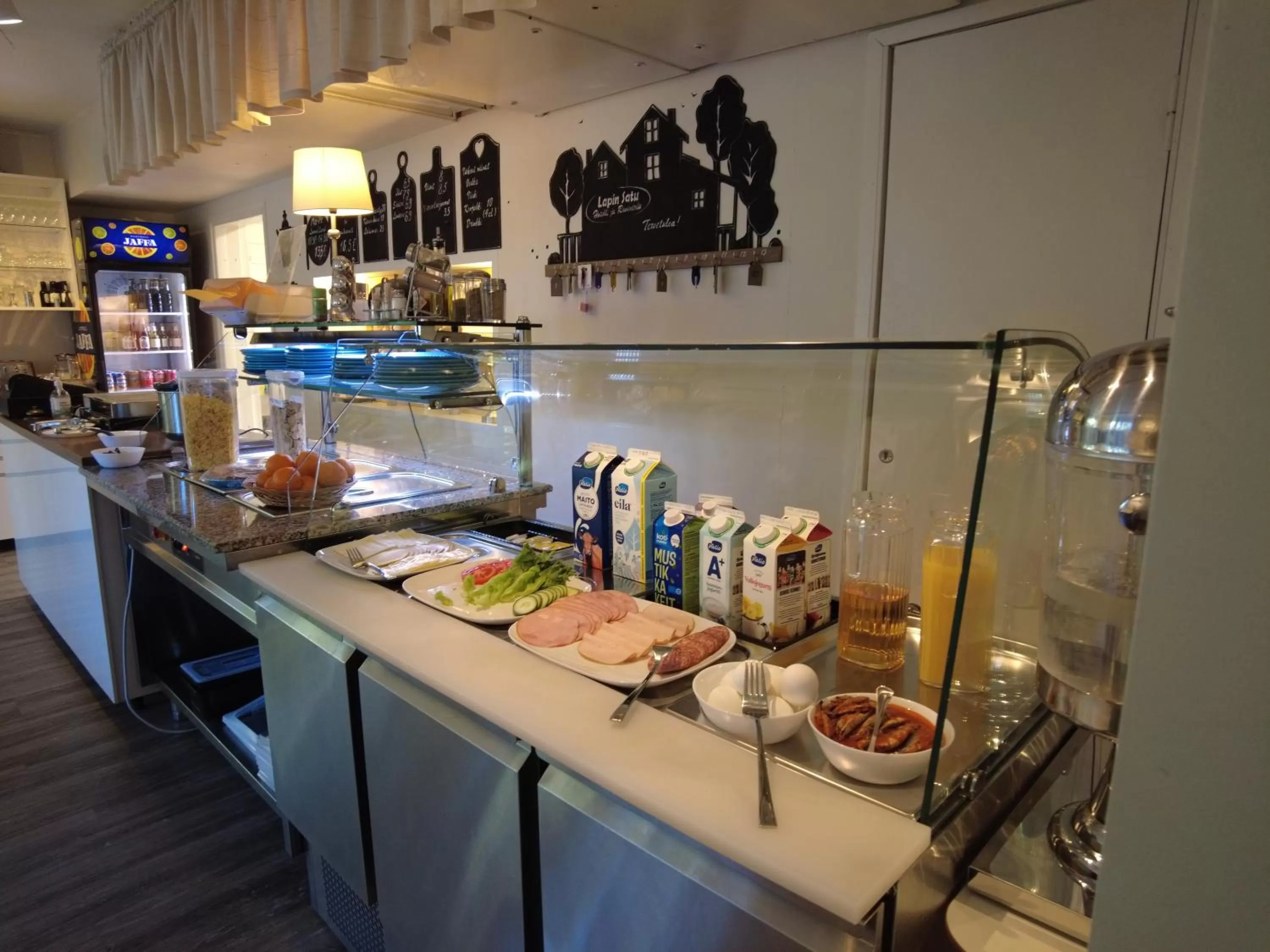 Restaurant/places to eat in Lapin Satu