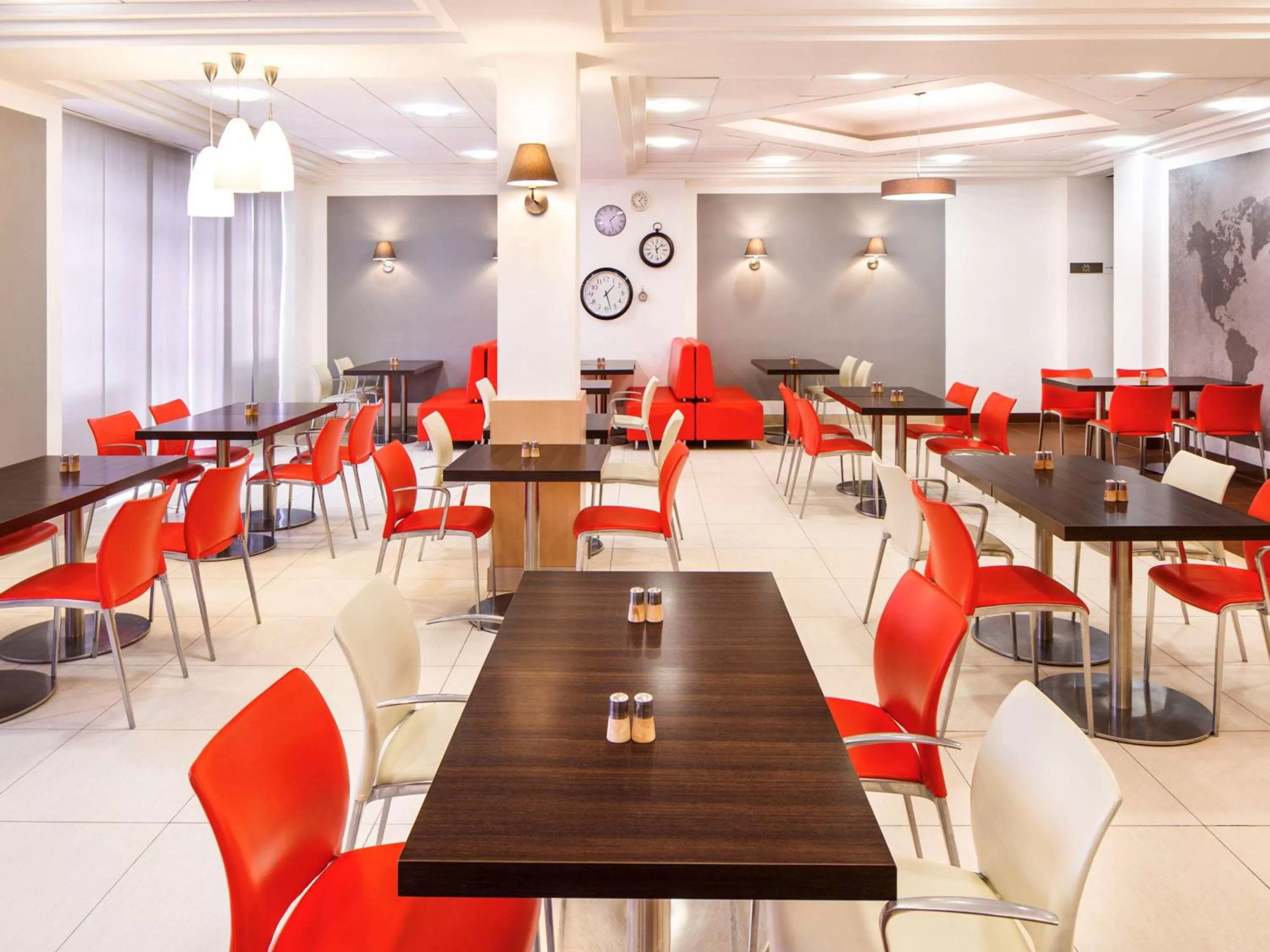Restaurant/places to eat in ibis Southampton