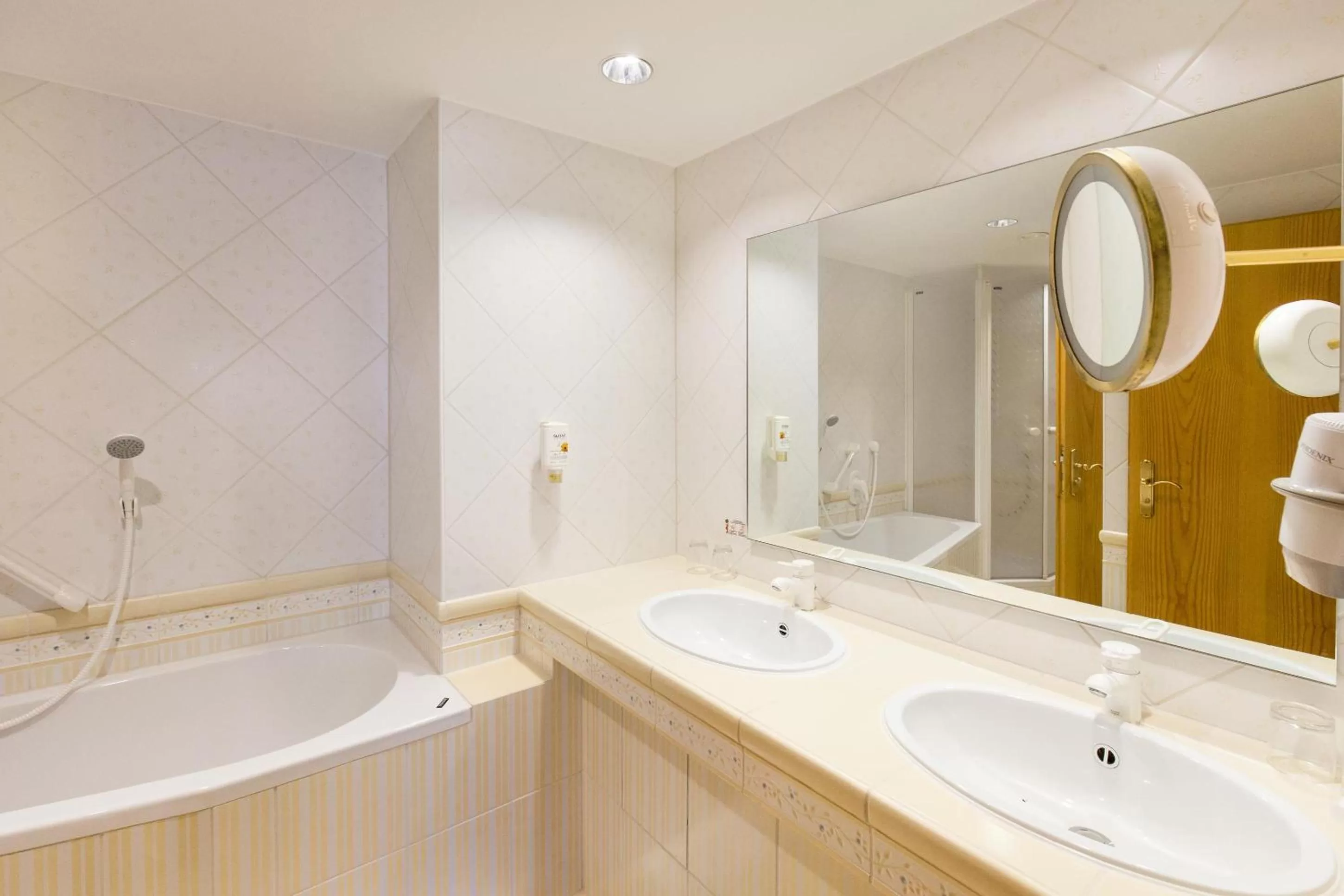 Bathroom in Landgasthof Hotel Hirsch