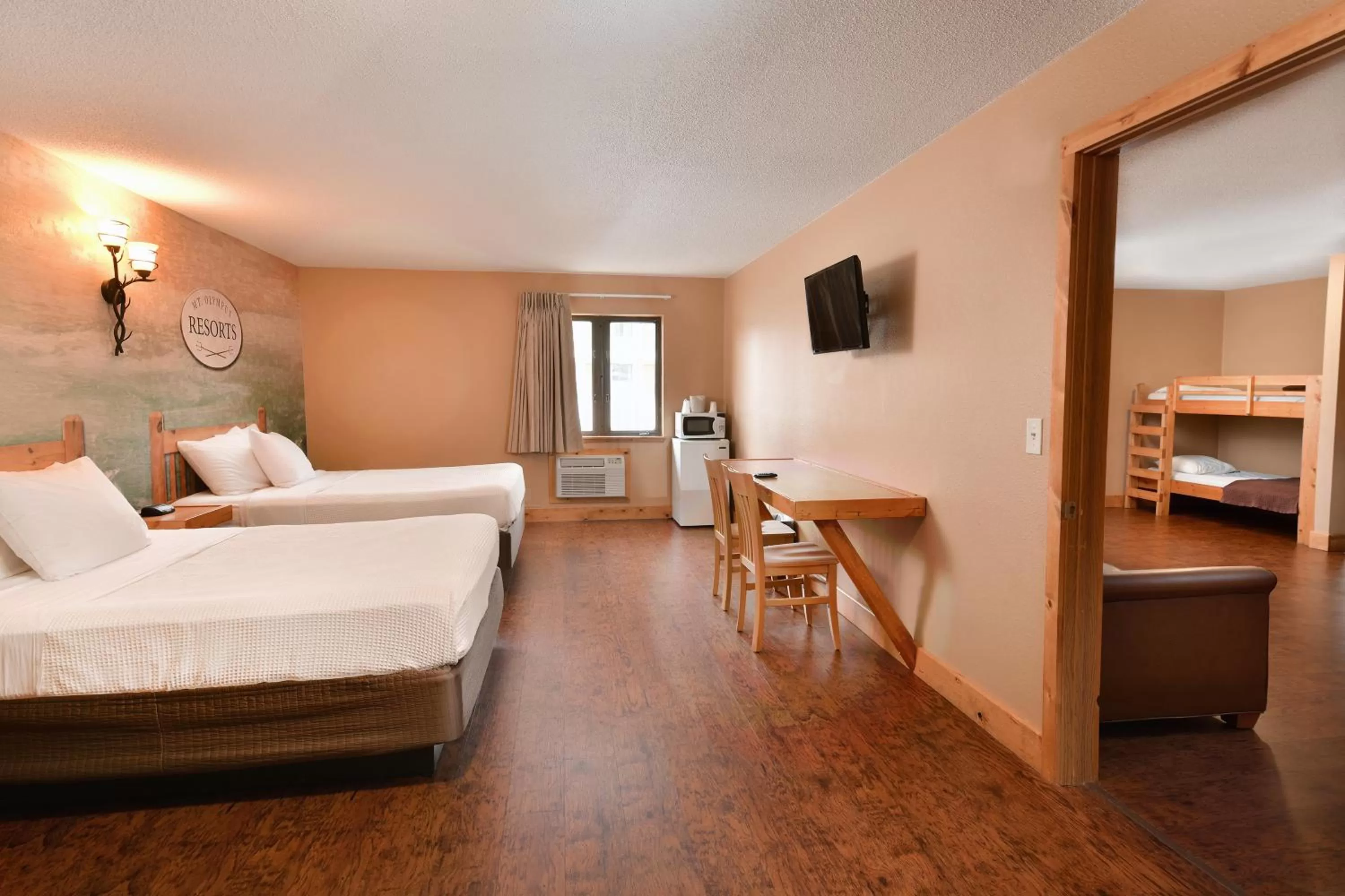 Photo of the whole room, Bed in MT. OLYMPUS WATER PARK AND THEME PARK RESORT