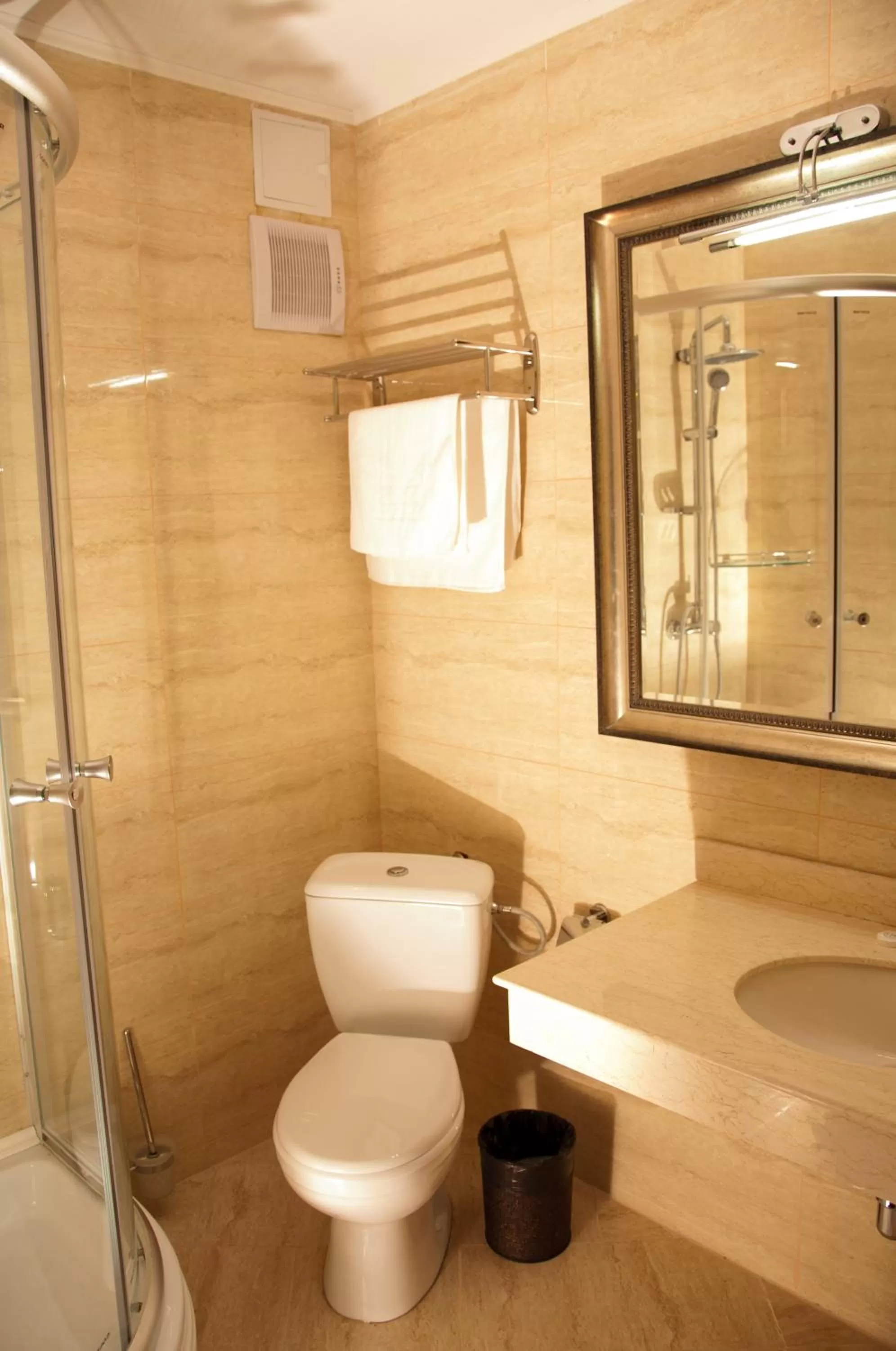 Bathroom in Hotel Baden