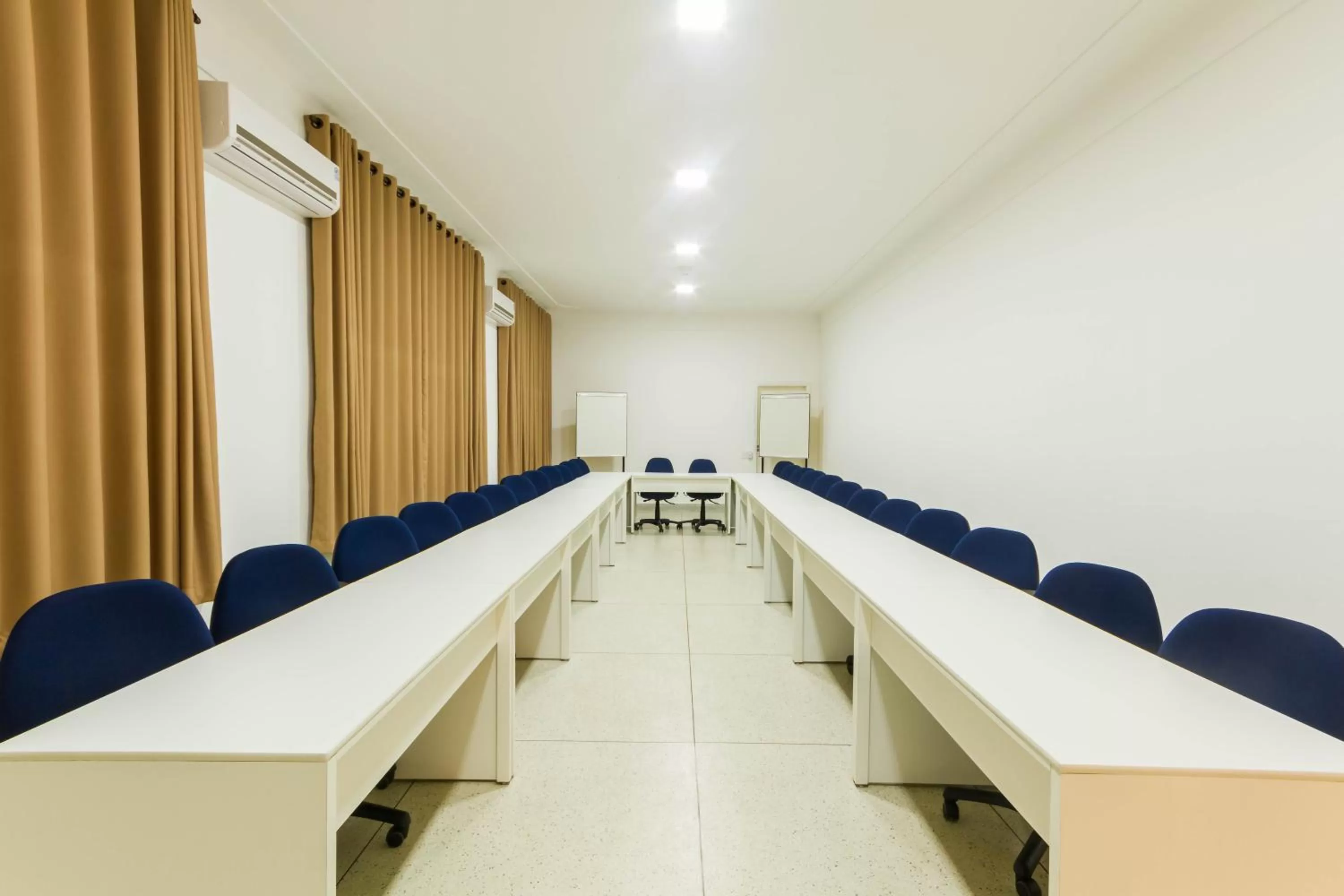 Business facilities in Pousada Sagrados Corações