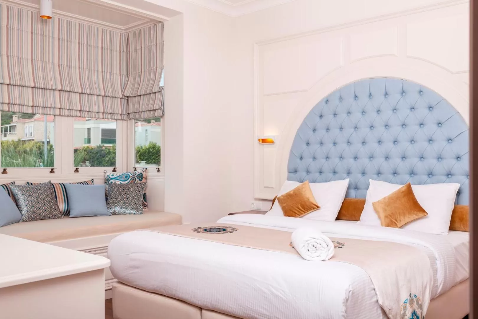 Photo of the whole room, Bed in Salbakos Herakleia Hotel