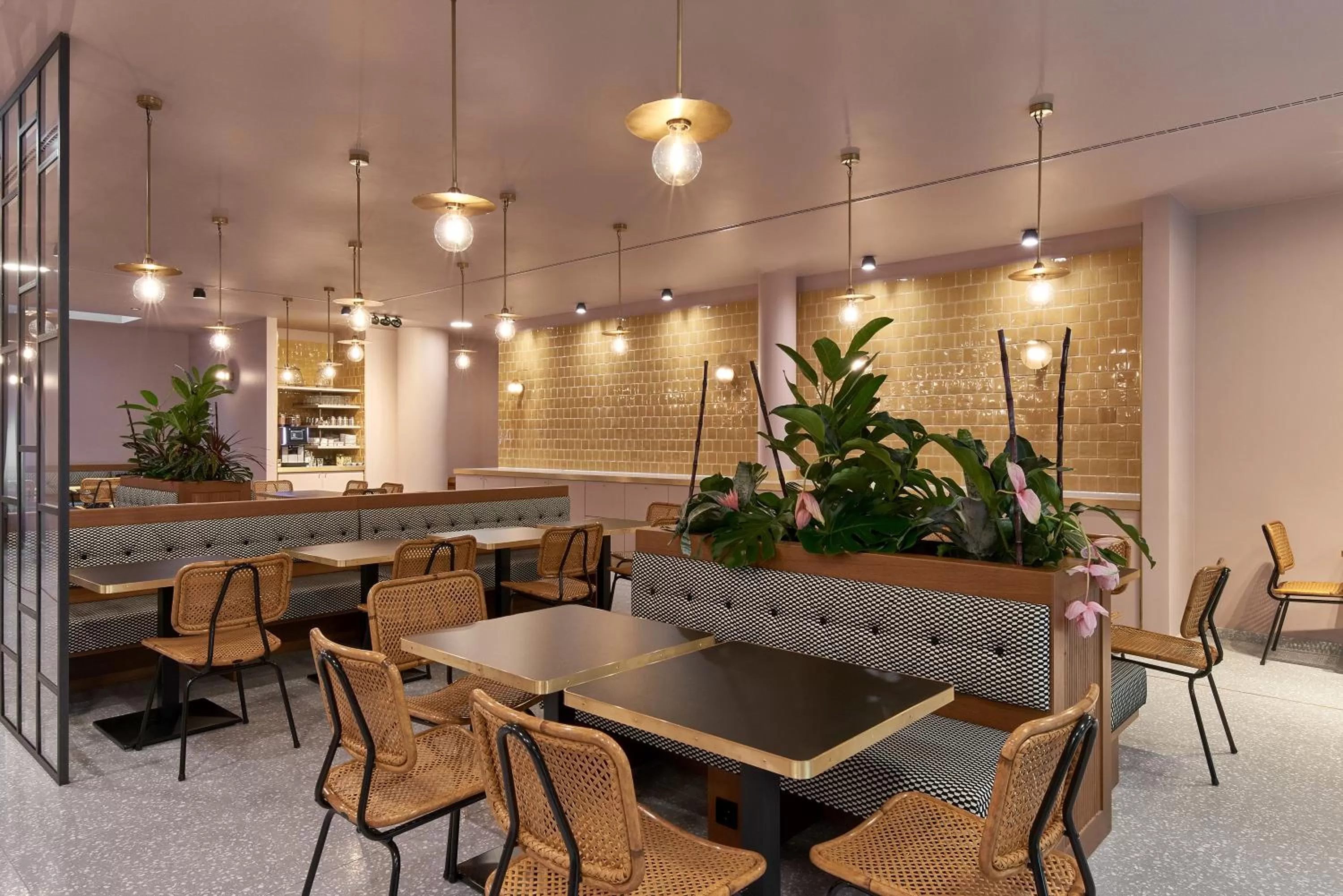 Restaurant/places to eat in Hotel MIO by AMANO