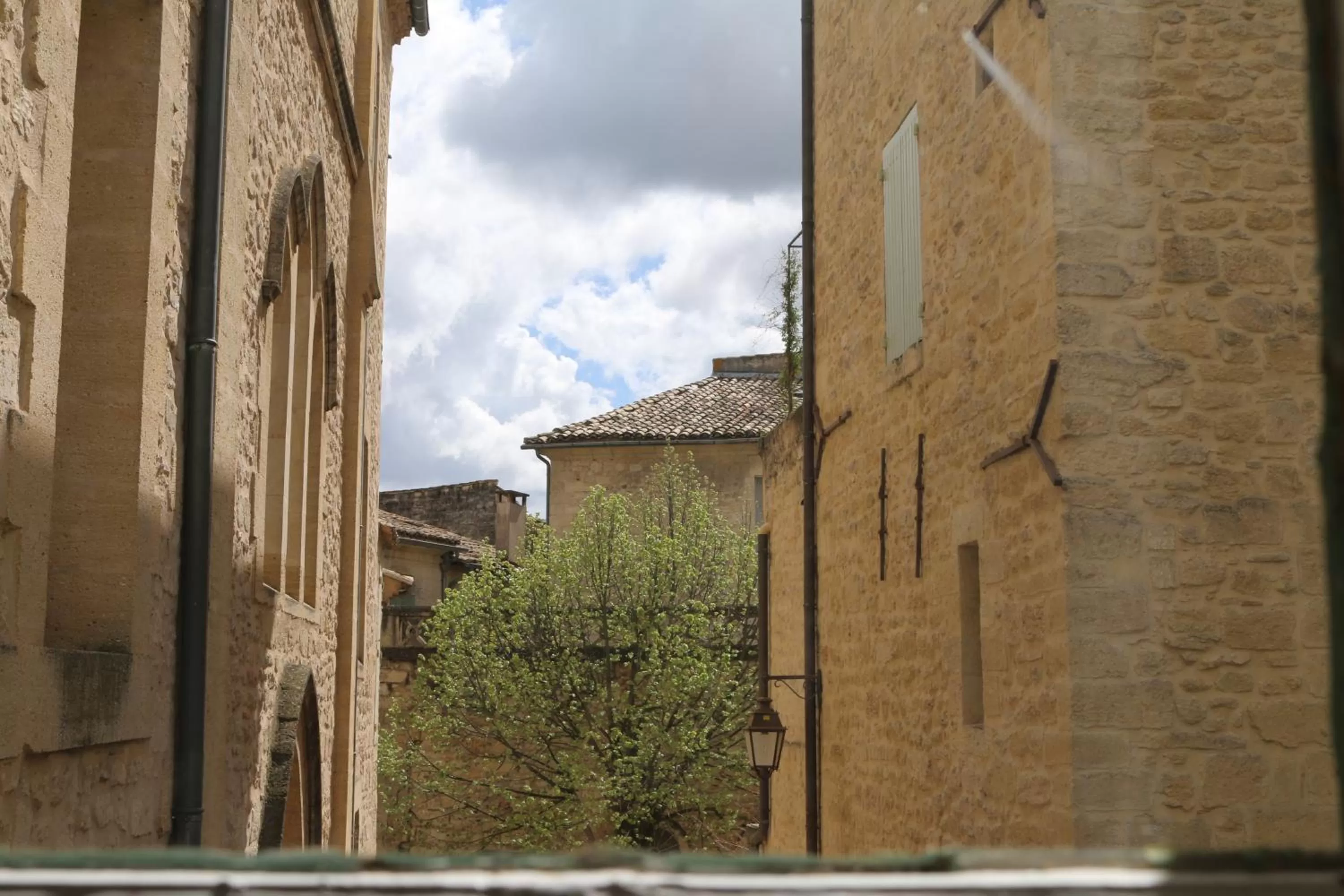 City view in In Situ B&B