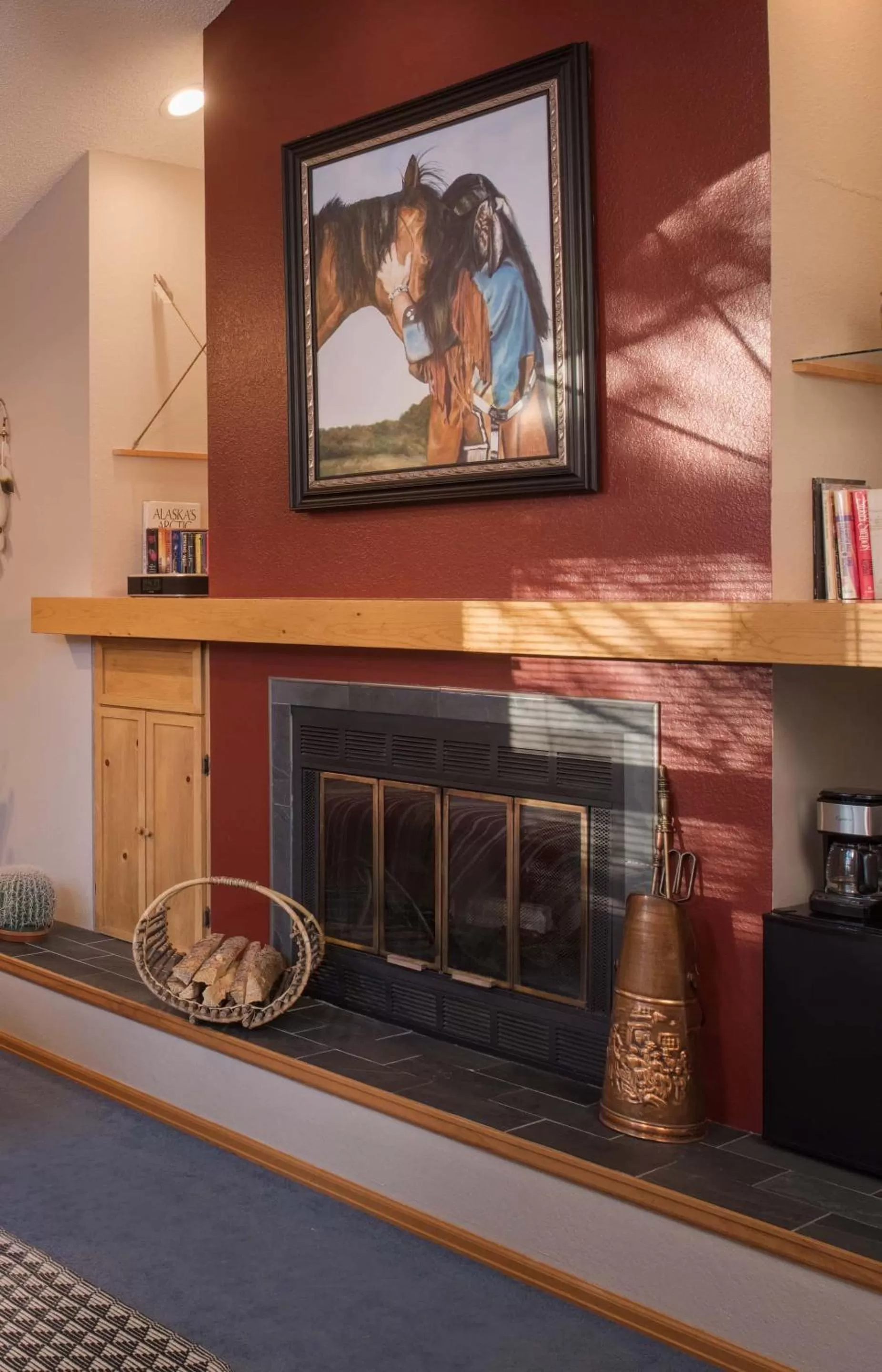 King Suite in Romantic RiverSong Inn