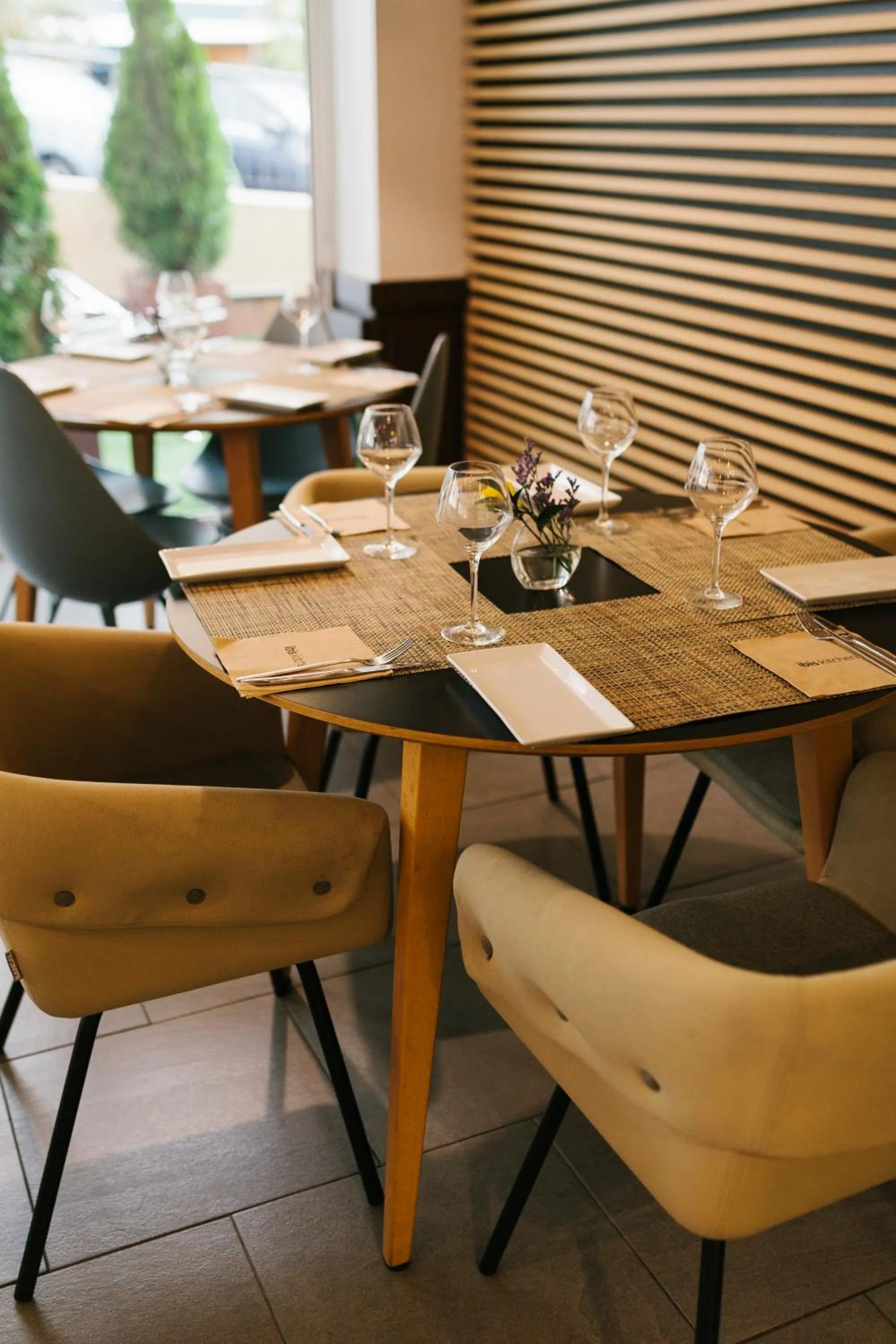 Restaurant/places to eat in Ibis Madrid Calle Alcalá