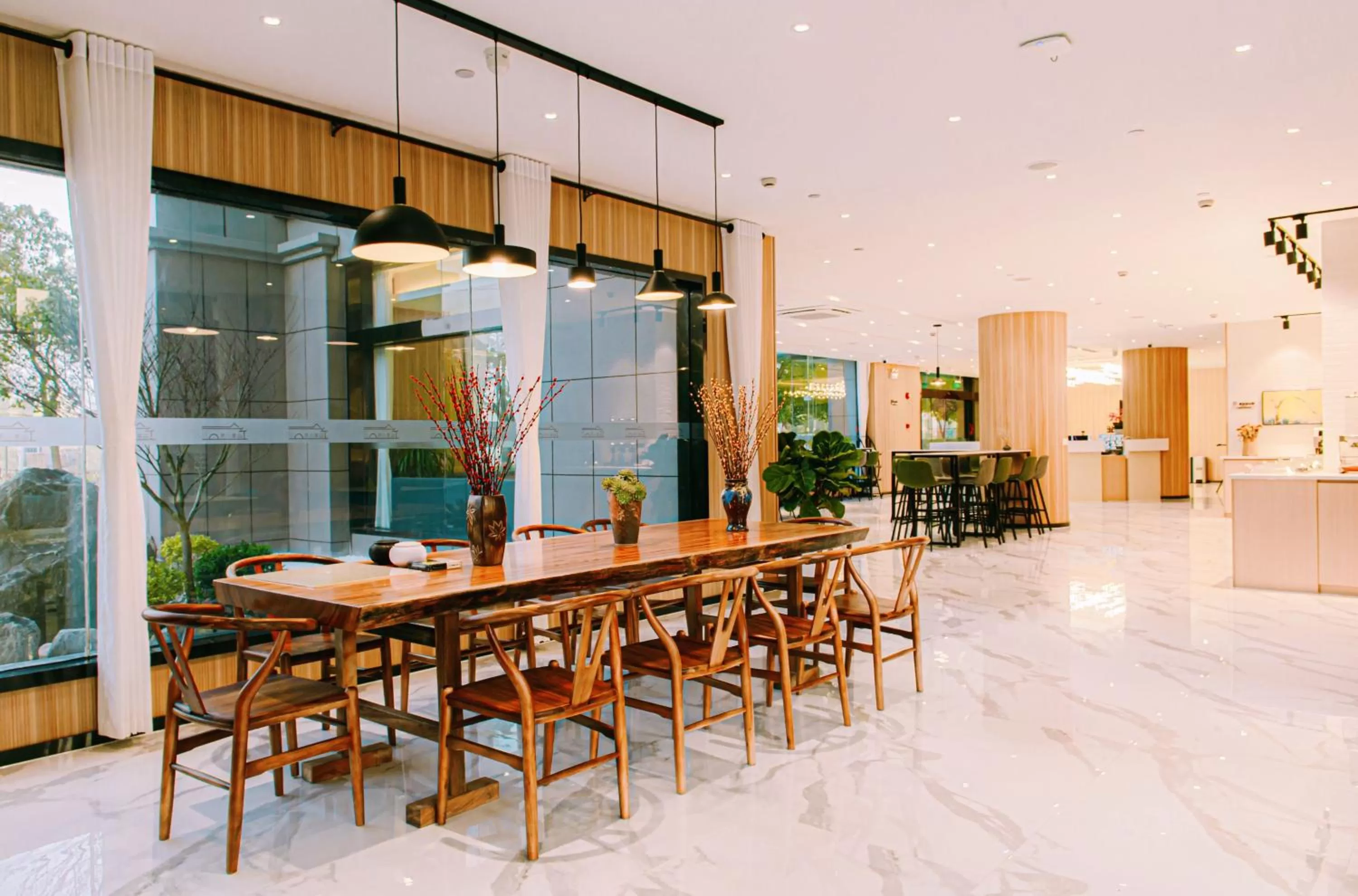 Seating area in Shanghai JOYFUL YARD Hotel