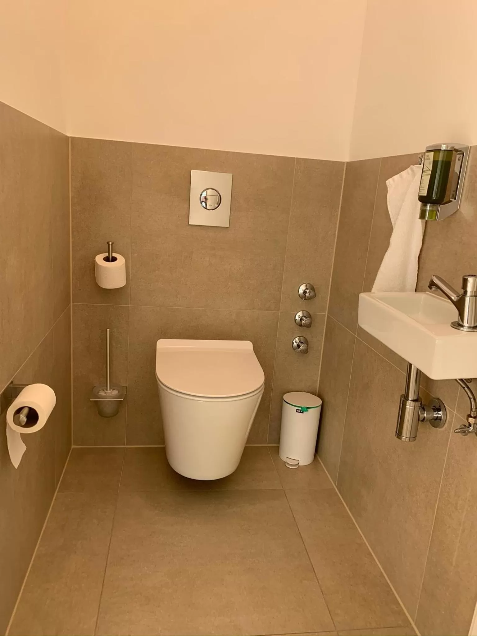 Toilet, Bathroom in Park-Lodge Am Rohrbusch