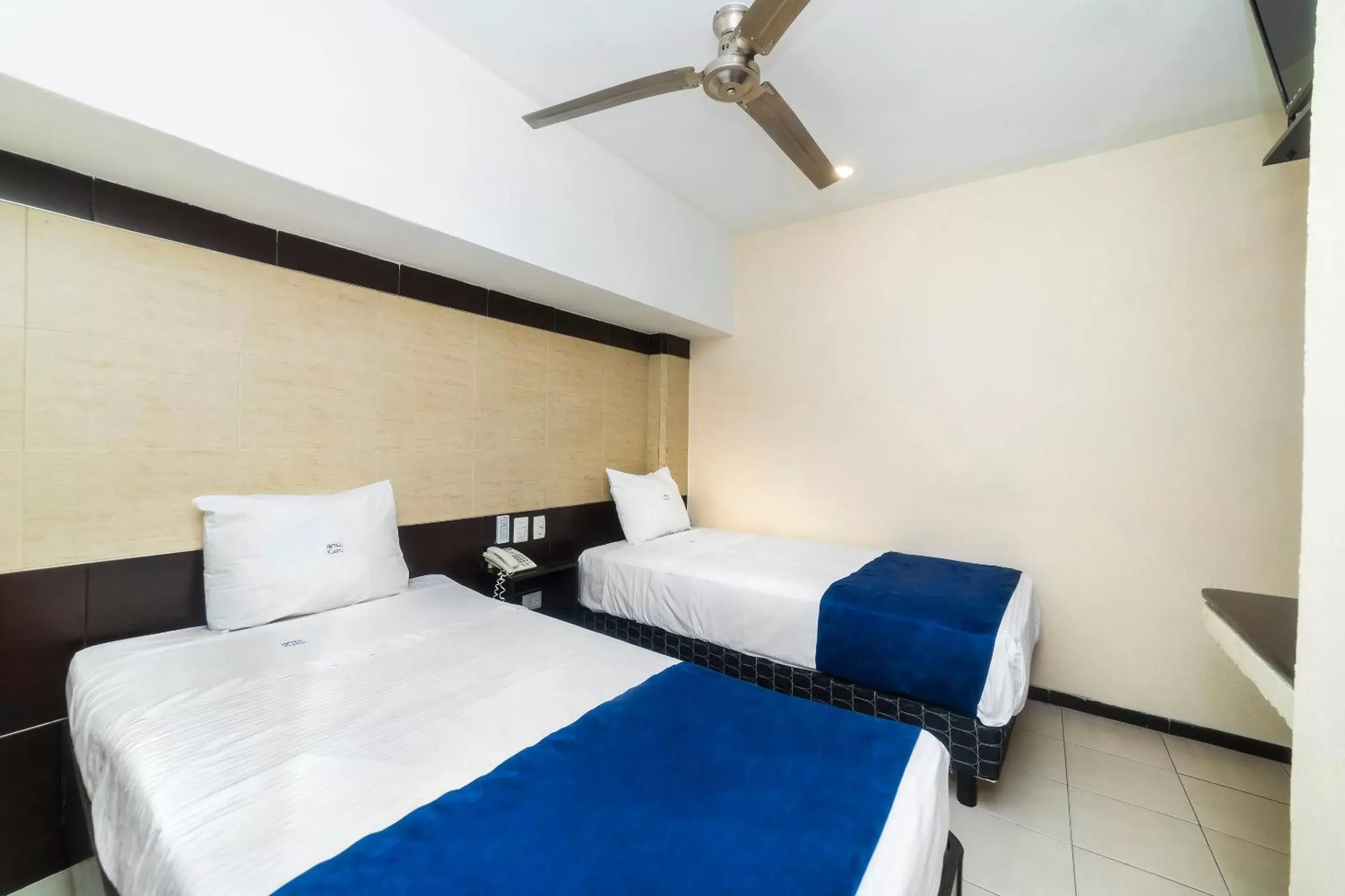 Twin Room in Hotel Kapu, Puebla Twin Room in Hotel Kapu, Puebla