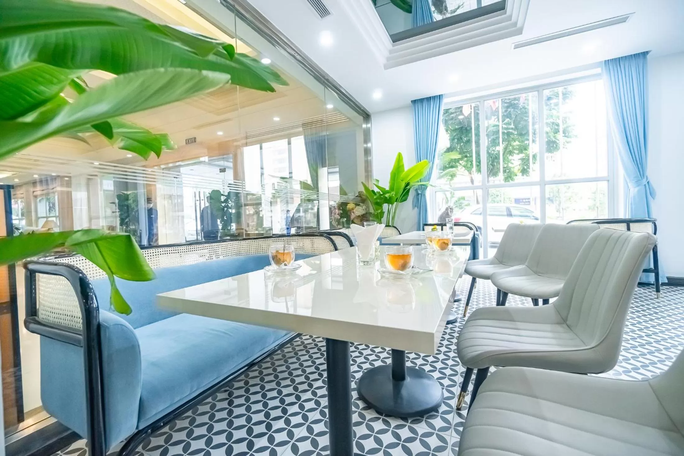 Restaurant/places to eat in Bao Son International Hotel