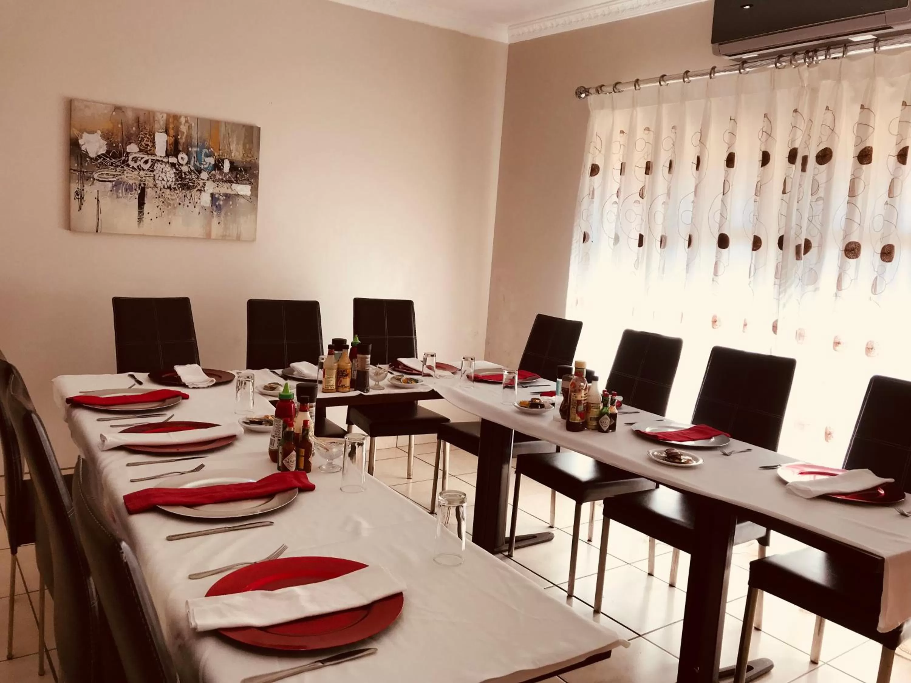 Breakfast in Jay and Bee Guesthouse