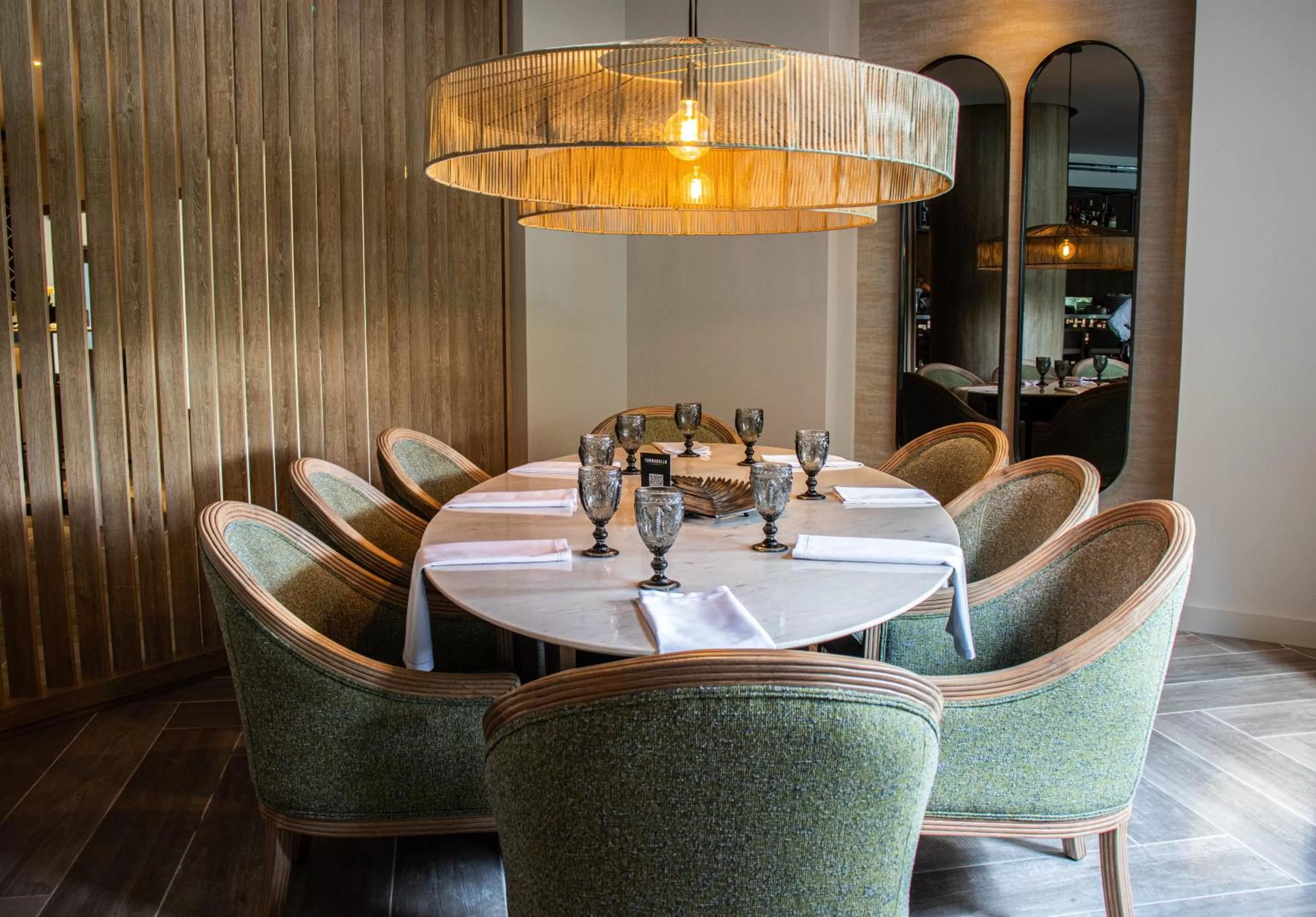 Restaurant/places to eat in Hotel Estelar Altamira