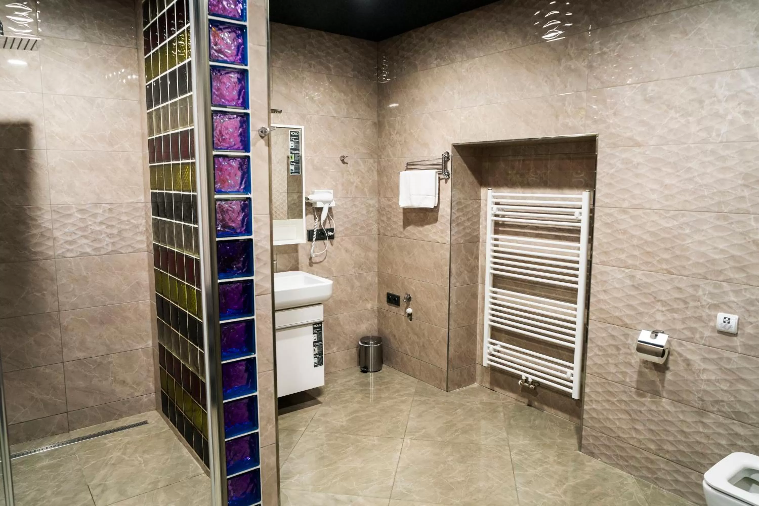 Bathroom in Hotel JURKOS