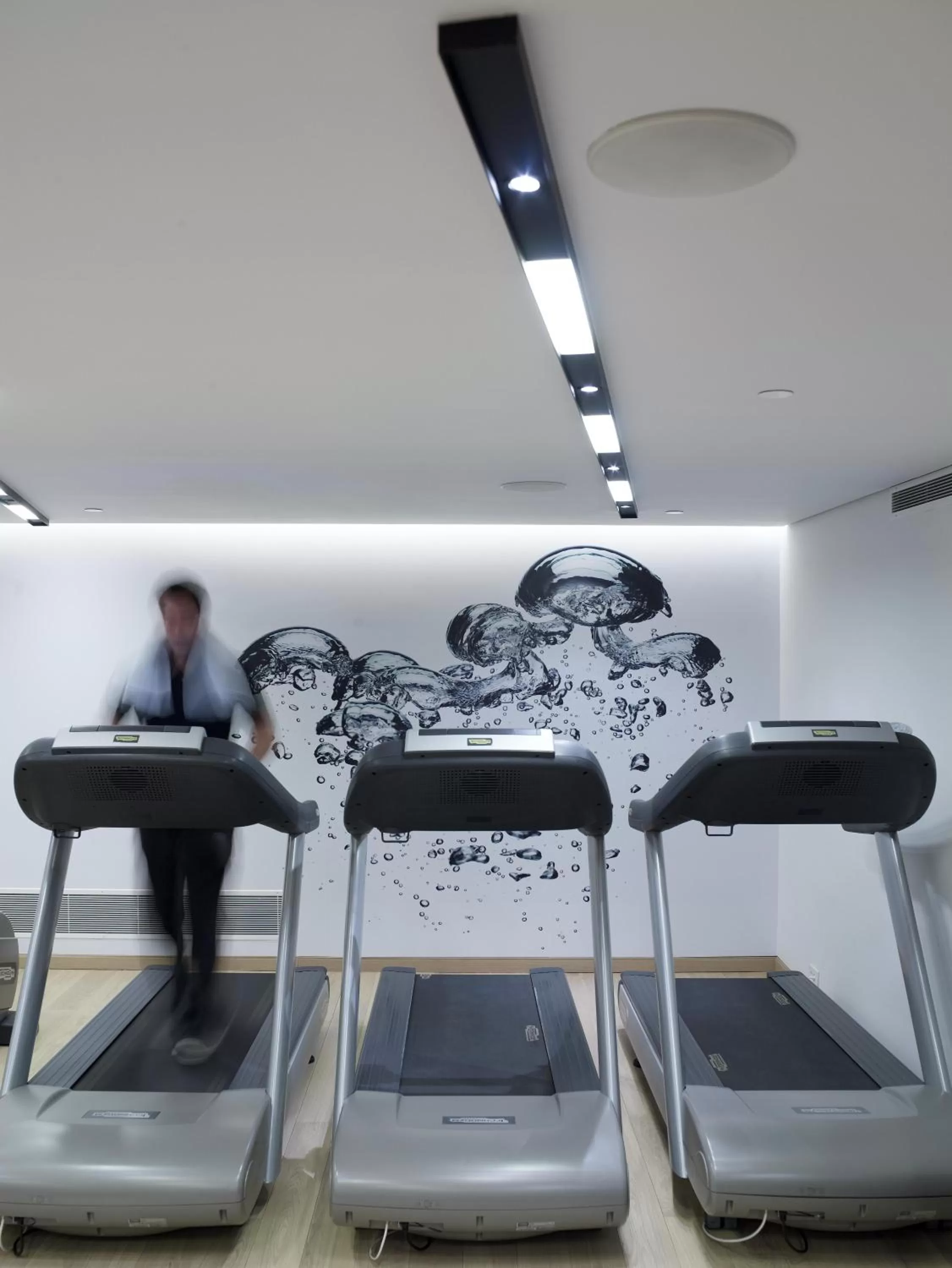 Fitness centre/facilities in The Met Hotel Thessaloniki, a Member of Design Hotels