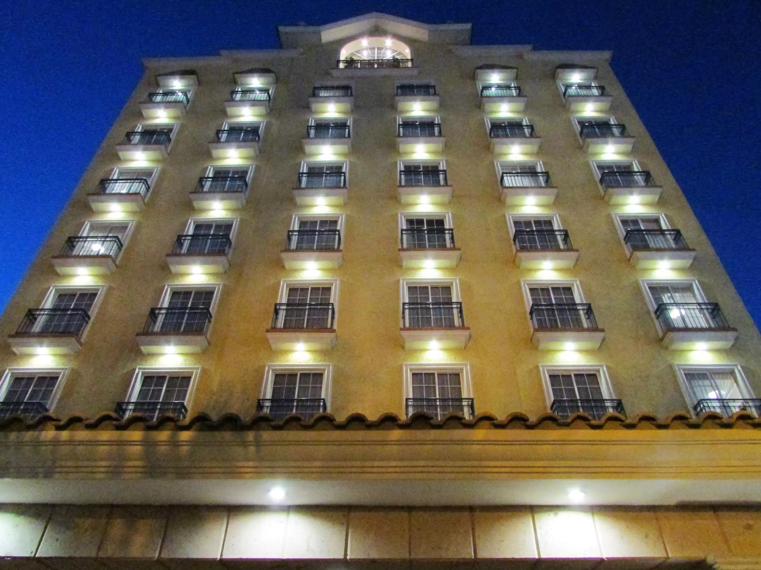 Property building in Best Western Hotel Posada Del Rio Express