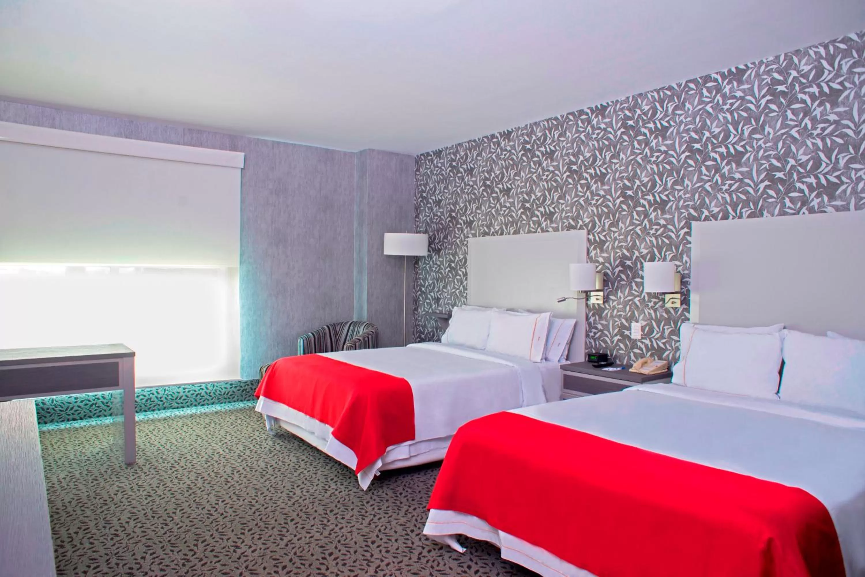 Photo of the whole room, Bed in Holiday Inn Express & Suites Queretaro by IHG