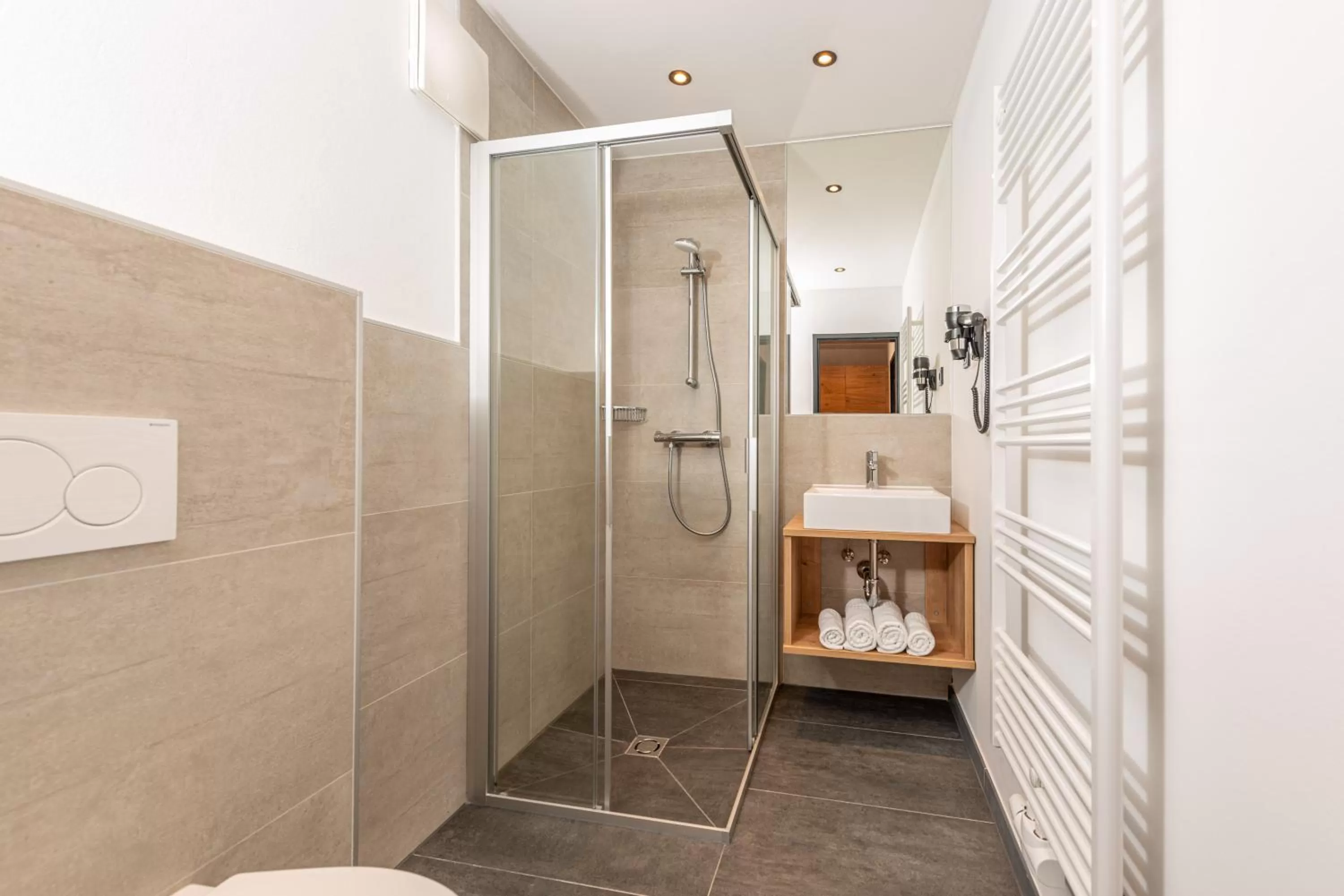 Shower in Stadtvilla Schladming Boutiquehotel