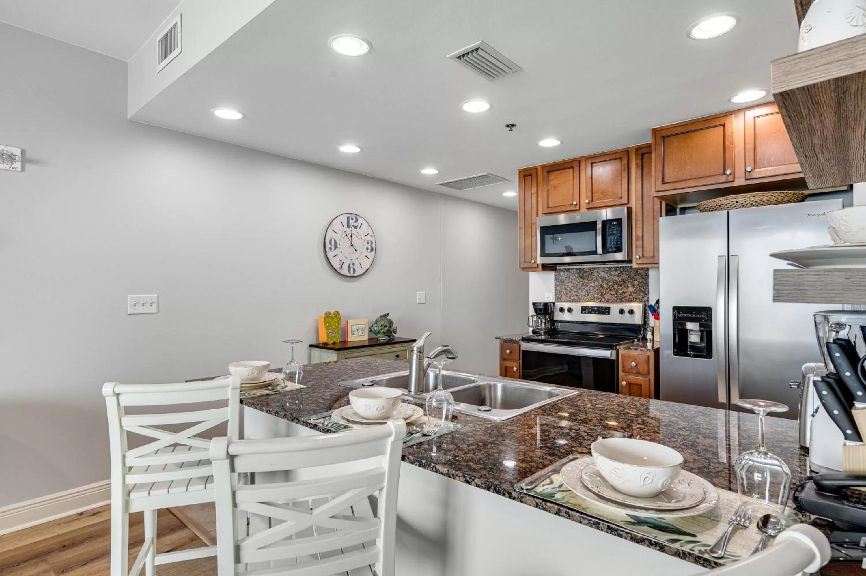 Kitchen/Kitchenette in Sterling Breeze 2003