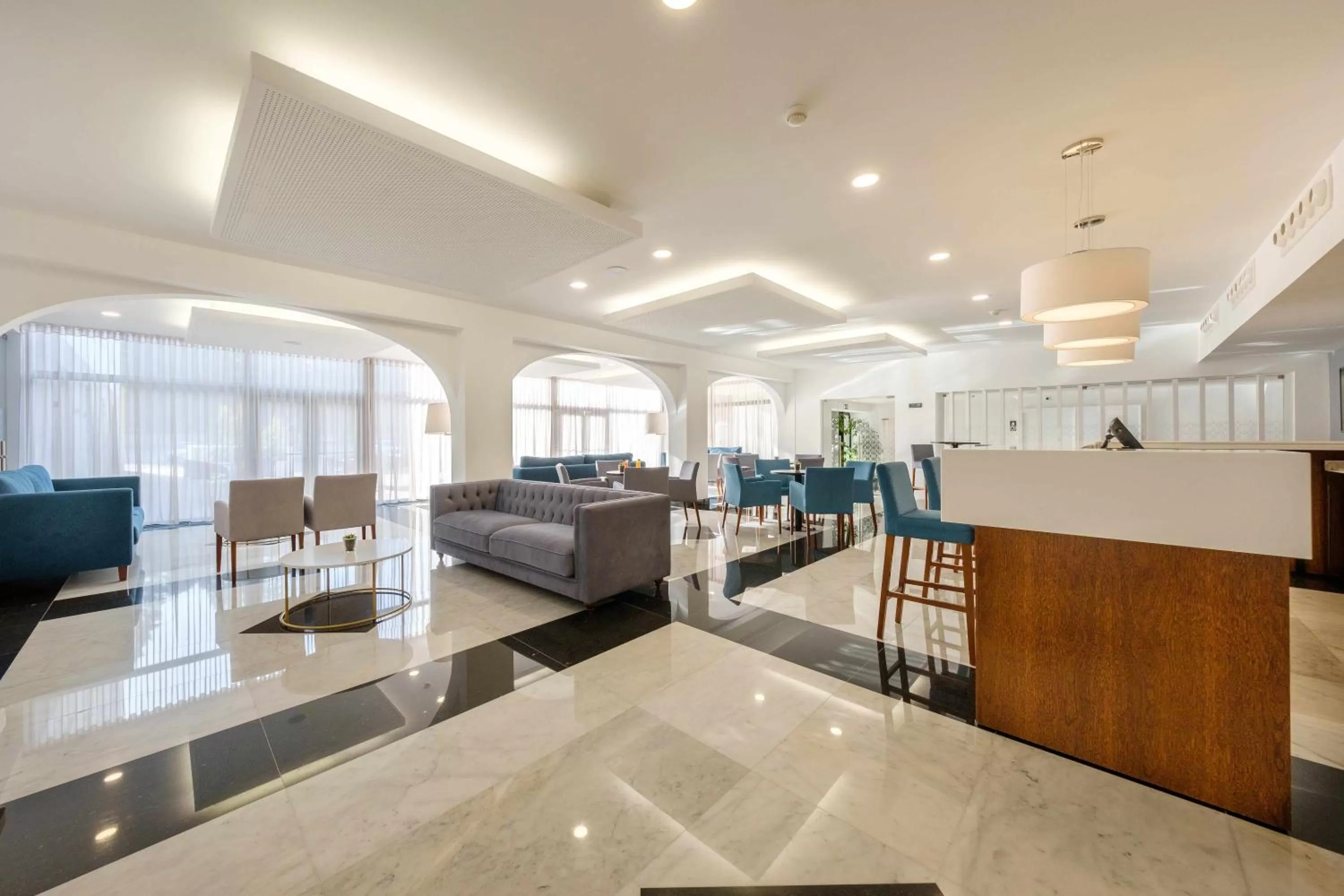 Living room in SDivine Fatima Hotel, Congress & Spirituality