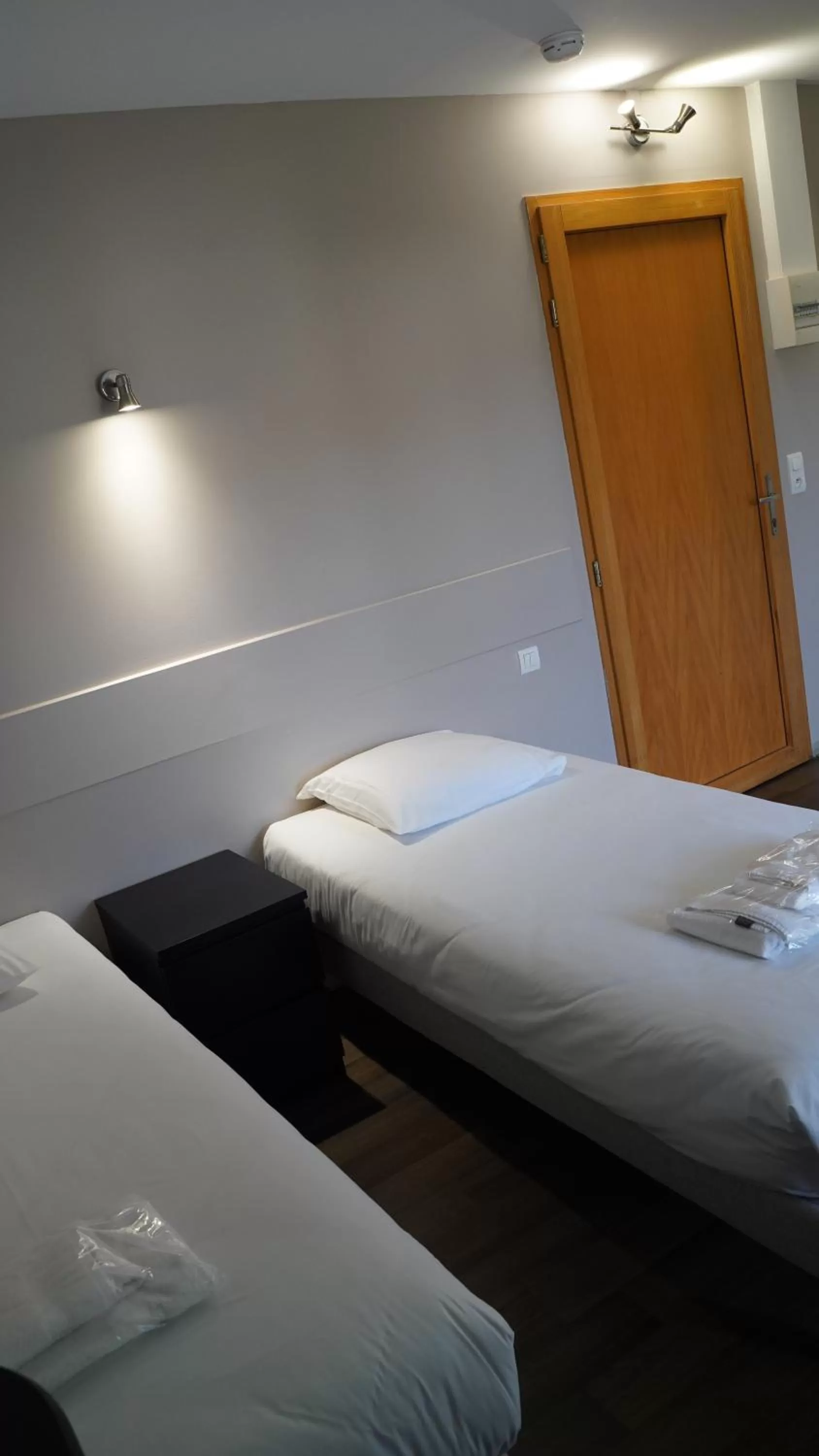 Bed in Apparts Confort 87