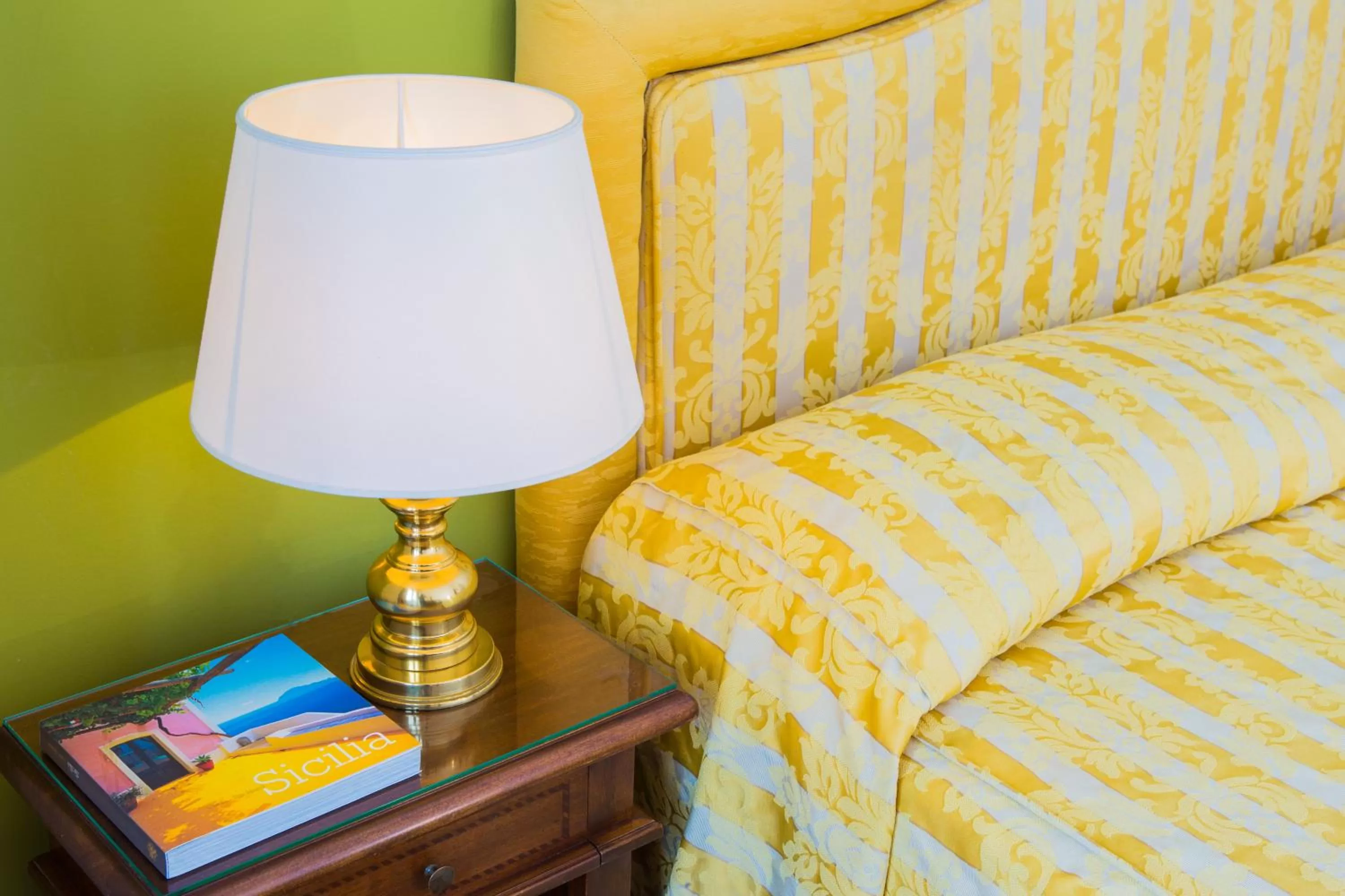 Classic Double or Twin Room in Hotel Isabella