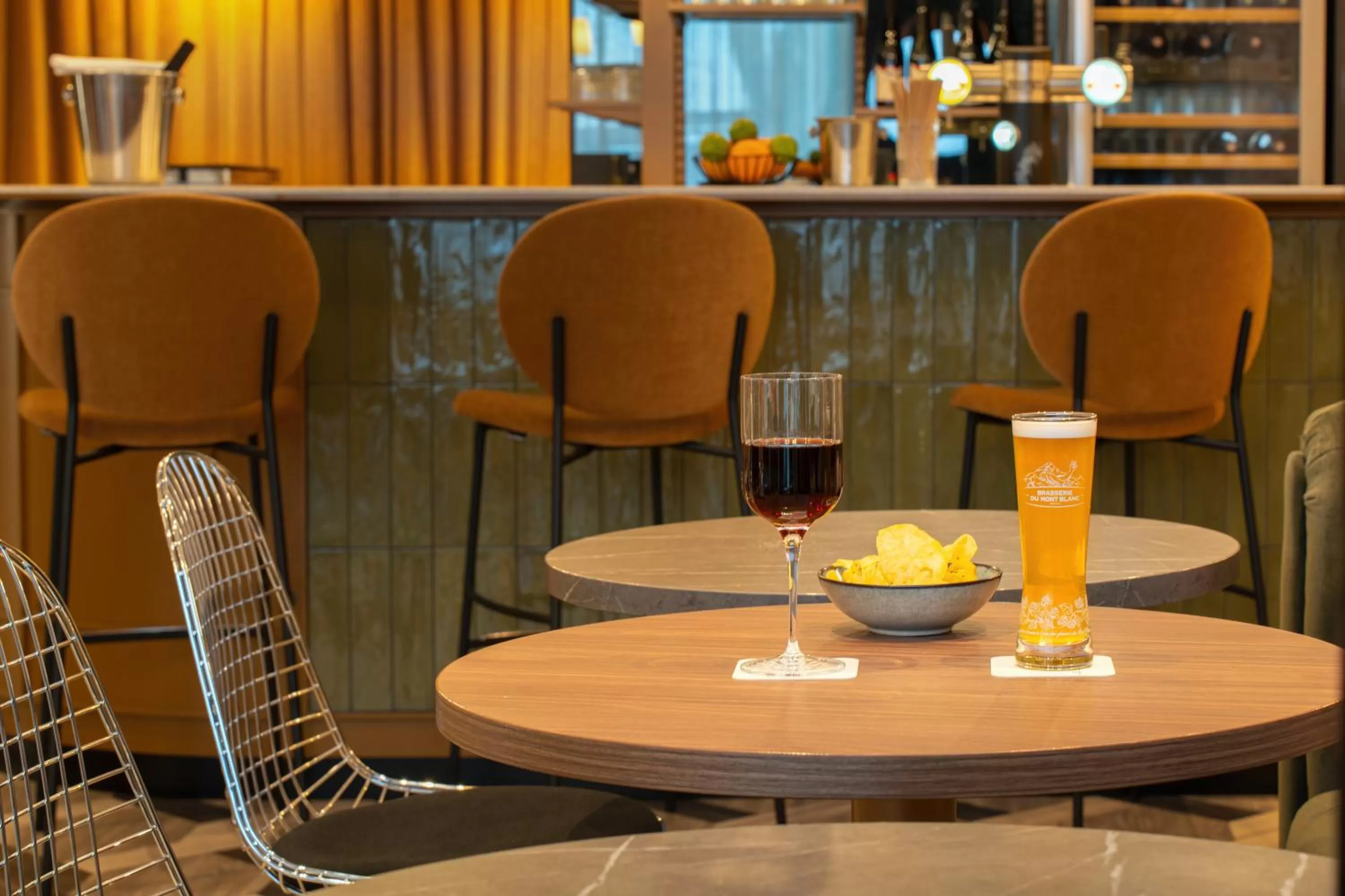 Restaurant/places to eat in Le Splendid Hotel Lac D'Annecy - Handwritten Collection