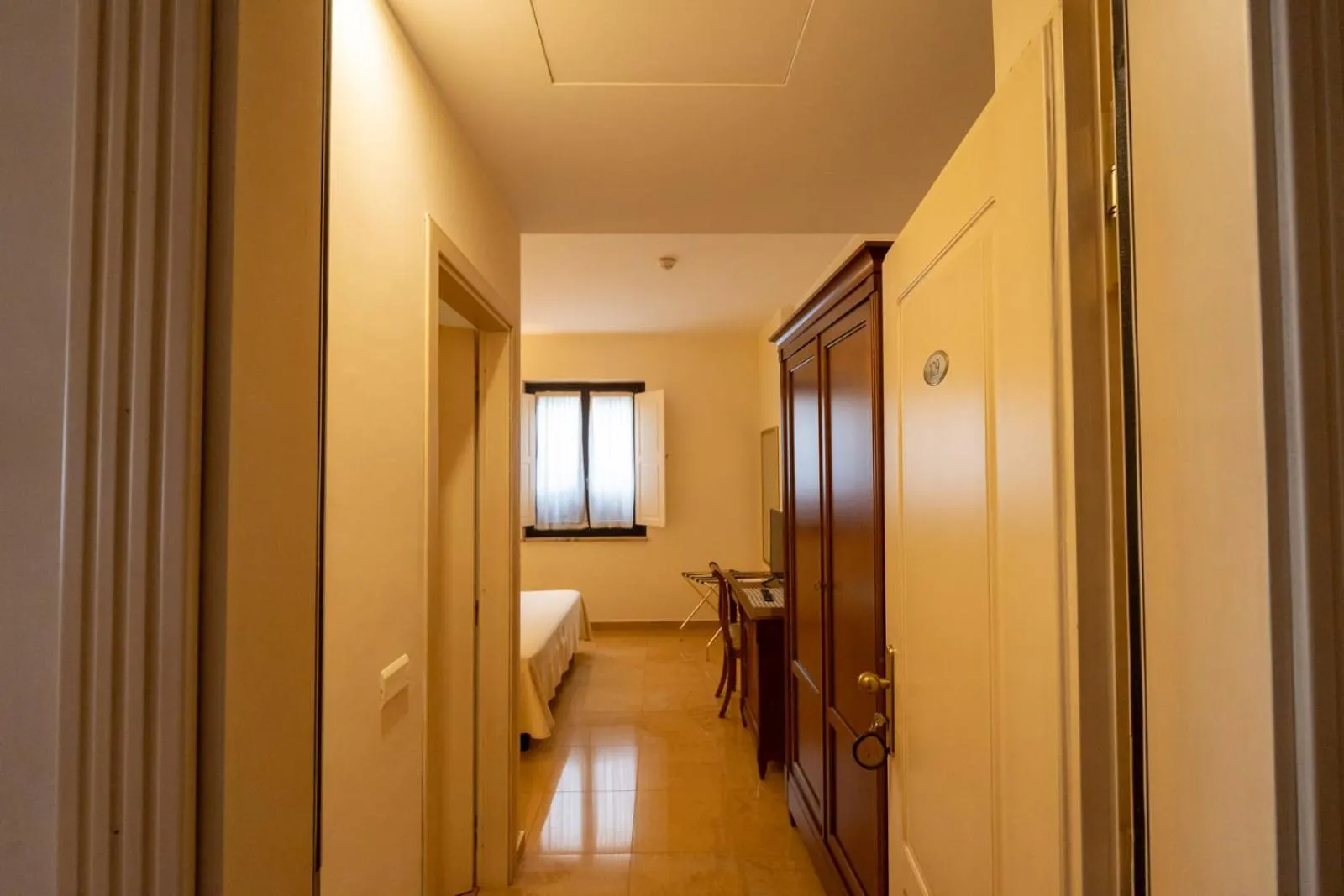 Bedroom in Hotel Ristorante Vecchia Vibo